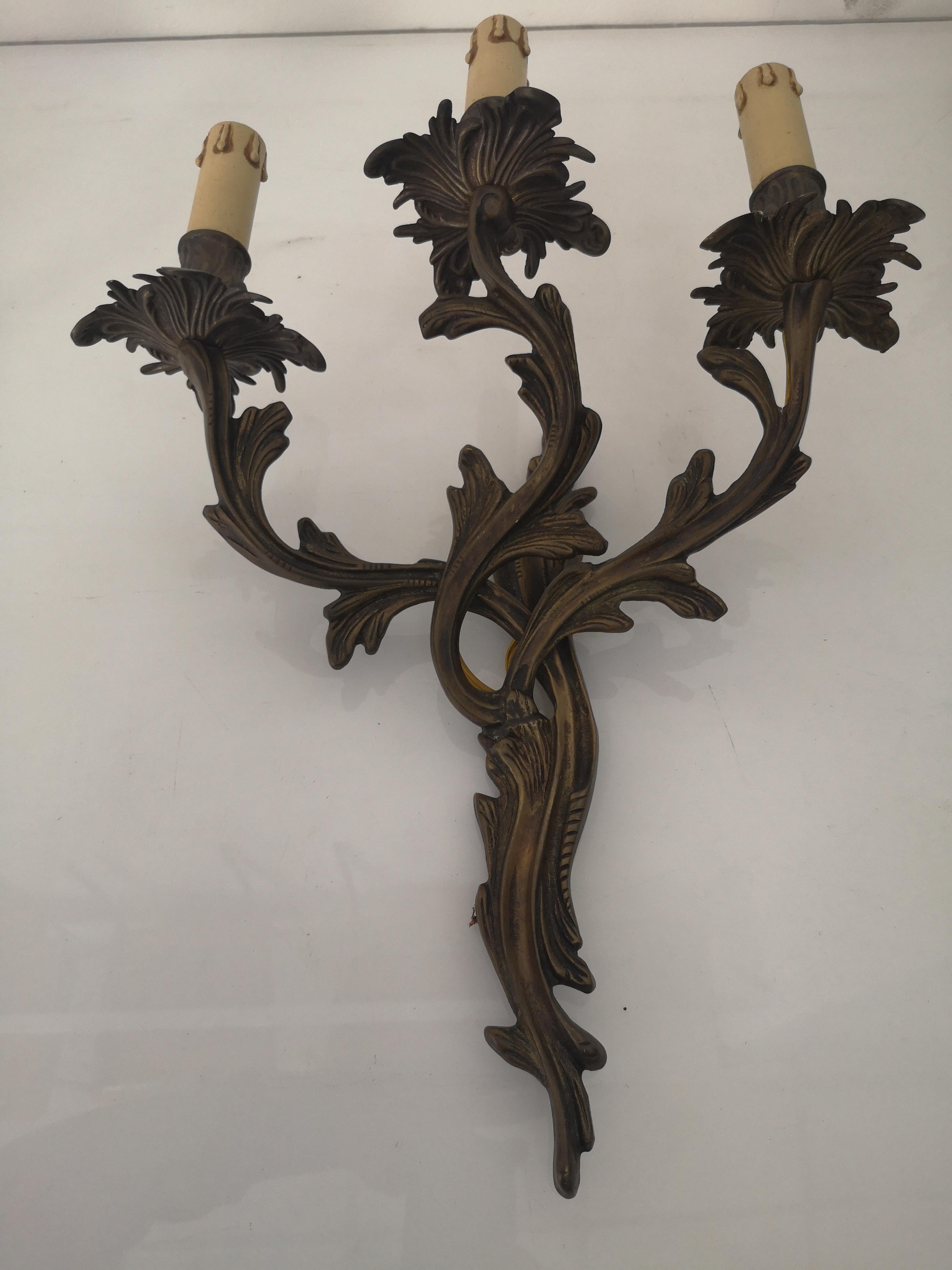 Set of 4 3-light bronze wall sconce in Louis XV style 1940s For Sale 6