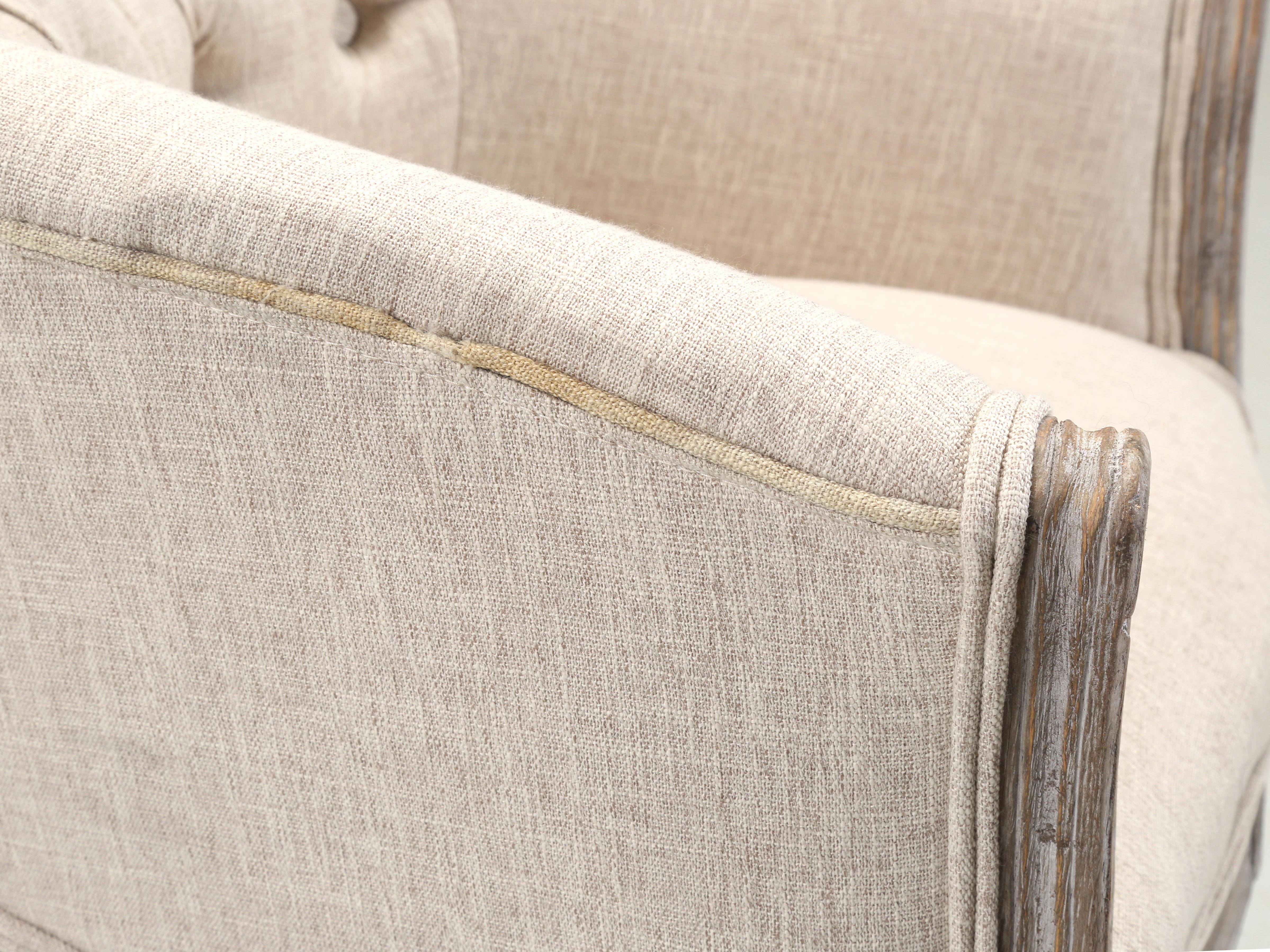 Ensemble (4) chaises d'appoint avec coussins d'assise touffetés, Confortable en vente 3