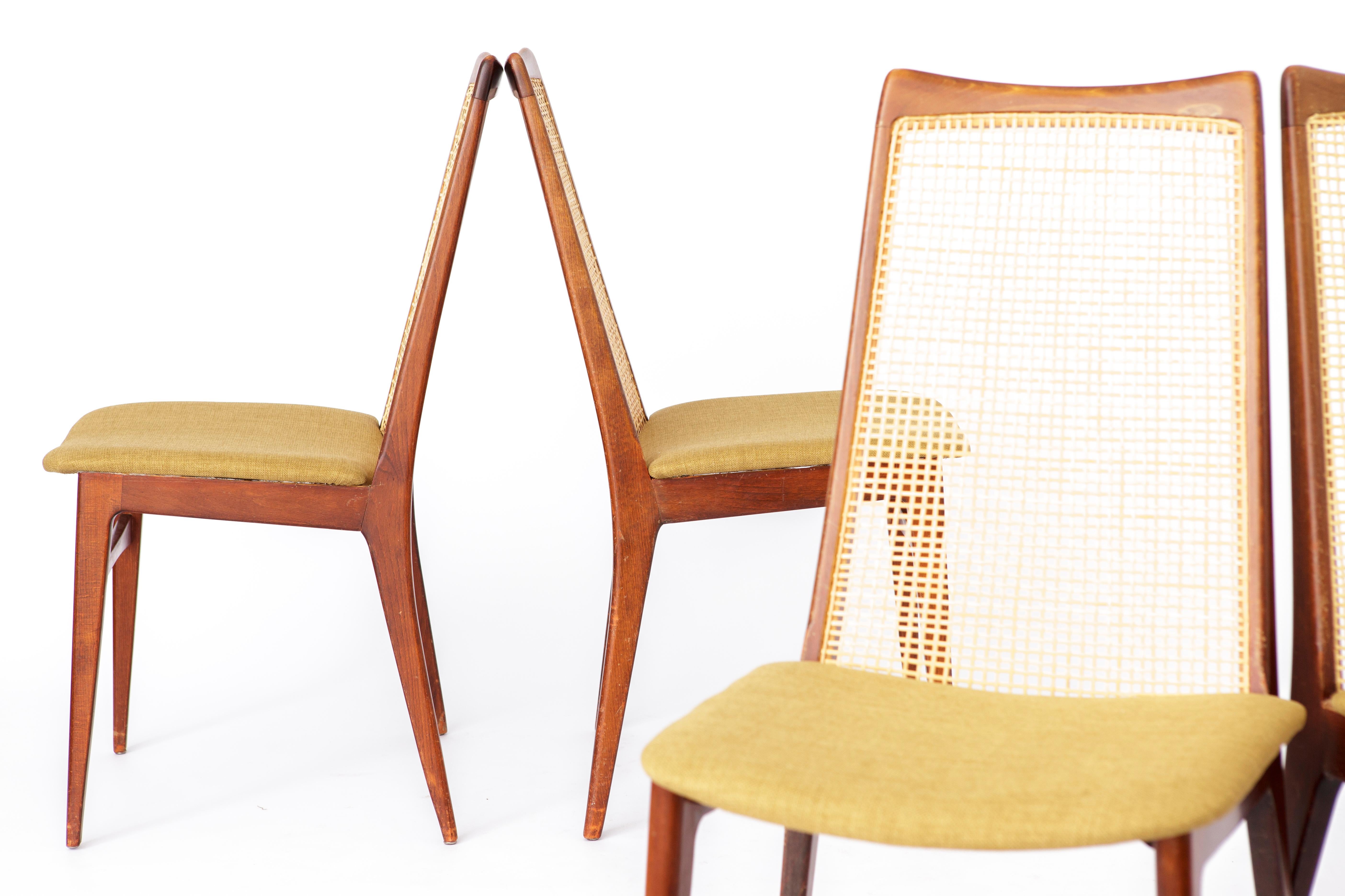 Set 4 Dining Chairs 1960s by Wilhelm Benze GmbH, Germany In Good Condition For Sale In Hannover, DE