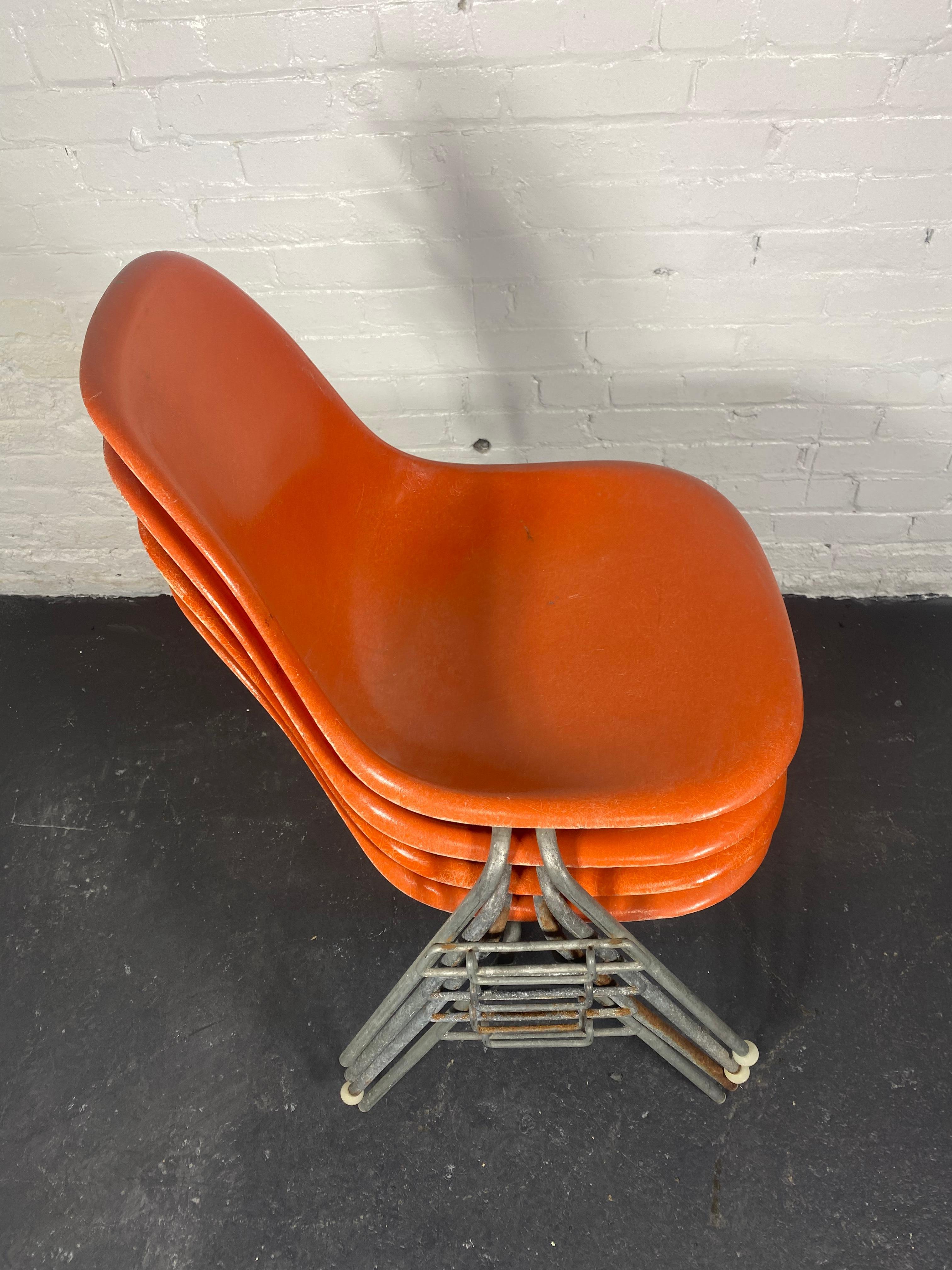 SET 4 DSS Stacking Chairs, Charles & Ray Eames, Herman Miller, Orange Fiberglass For Sale 3