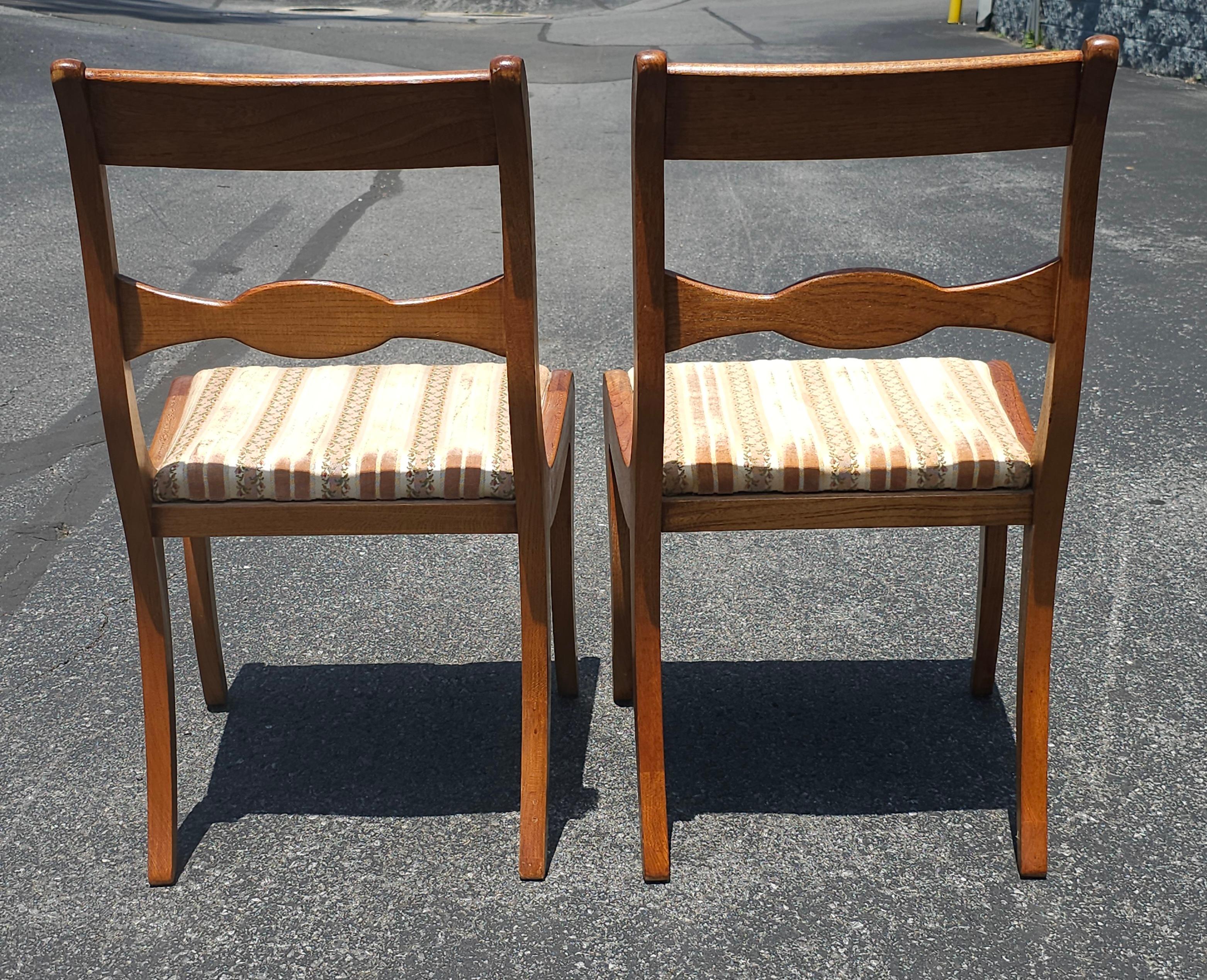 Set di 4 sedie imbottite con schienale a scaletta Duncan Phyfe di Payne Furniture dell'inizio del XX secolo in vendita 2