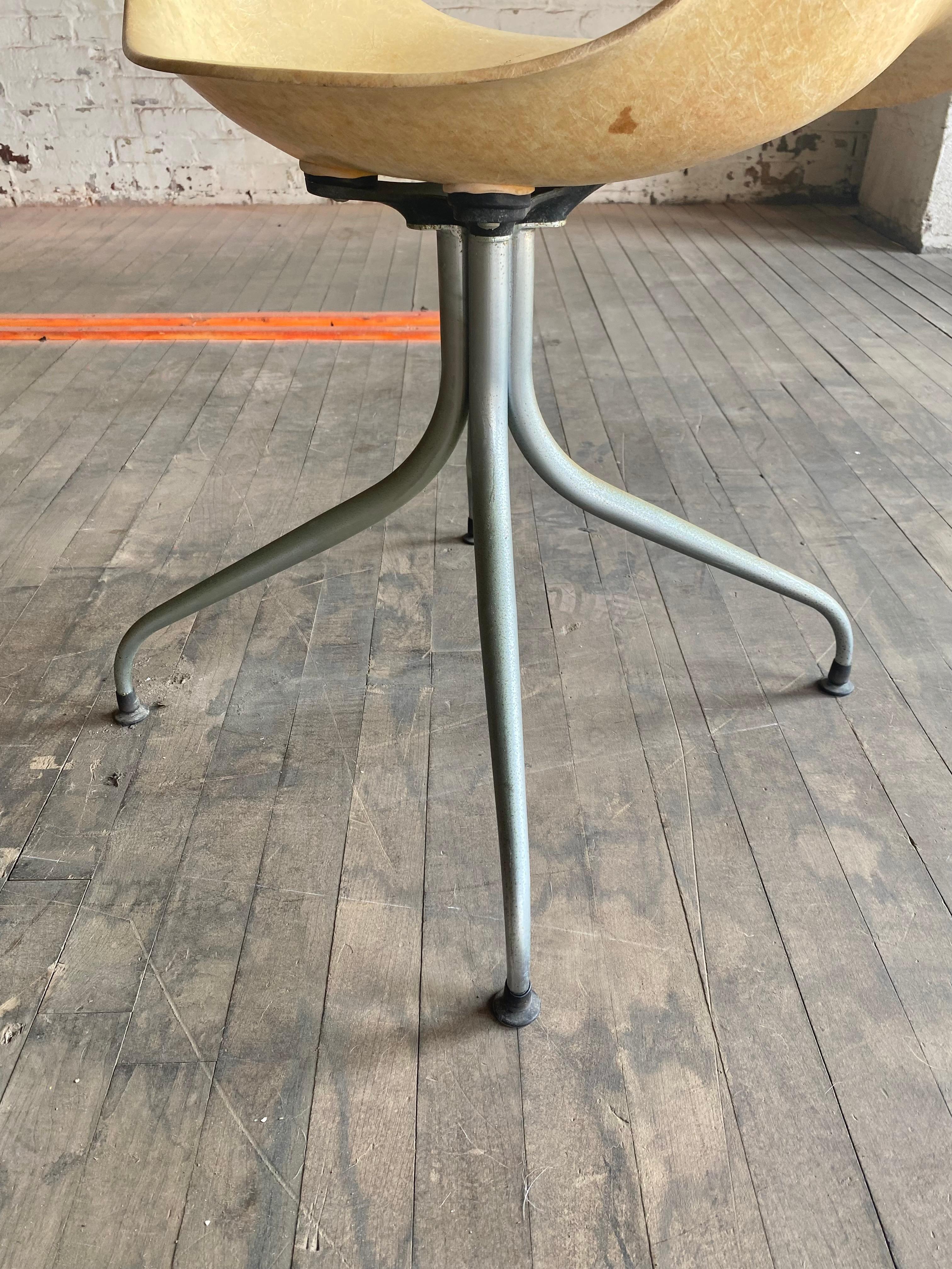 Set 4 George Nelson, 1st Year Production Daf Swag Leg Dining Chair / Fiberglass For Sale 10