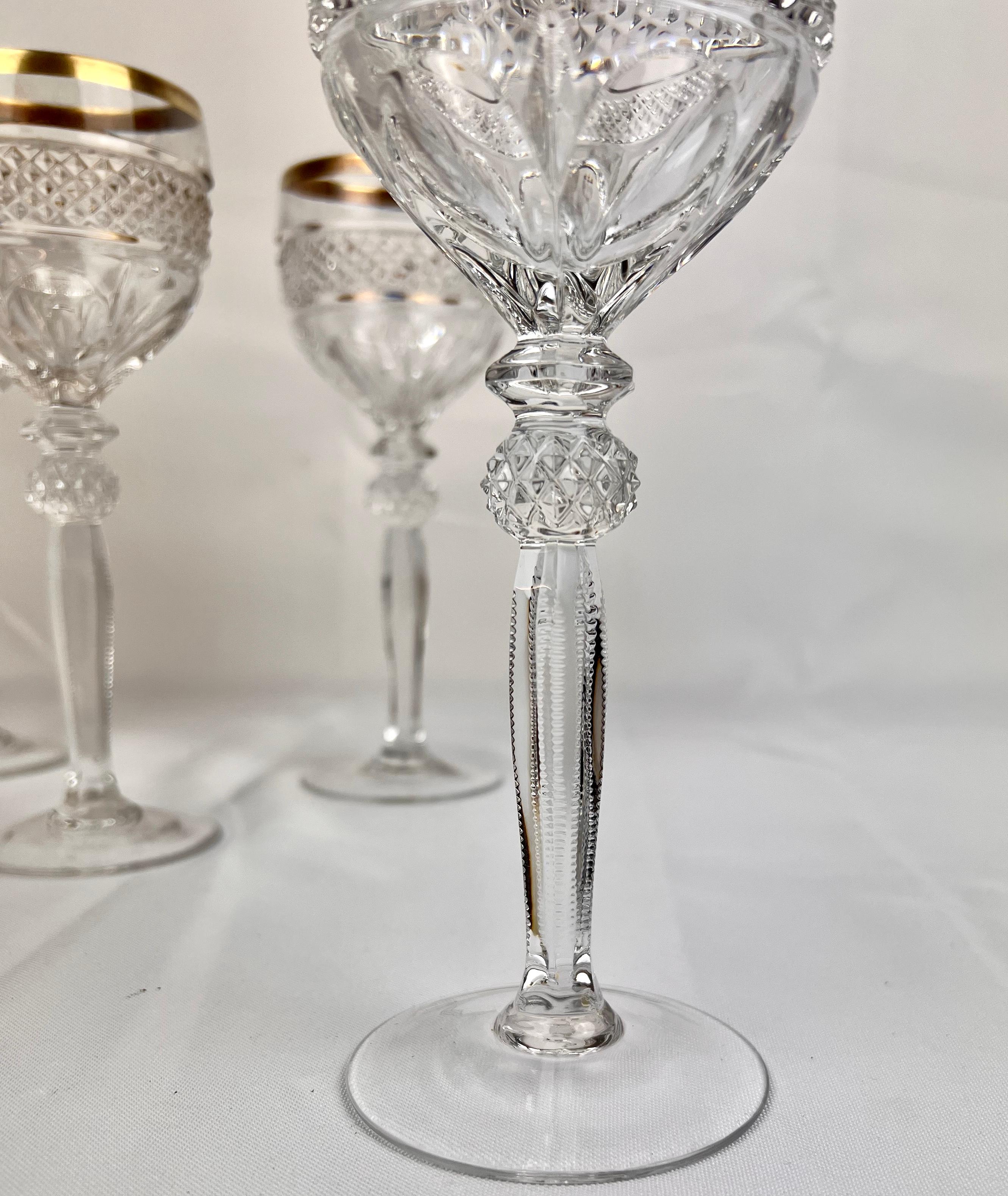 American Classical Cut Crystal Wine Glasses with Gilt Edge-Set of Four For Sale