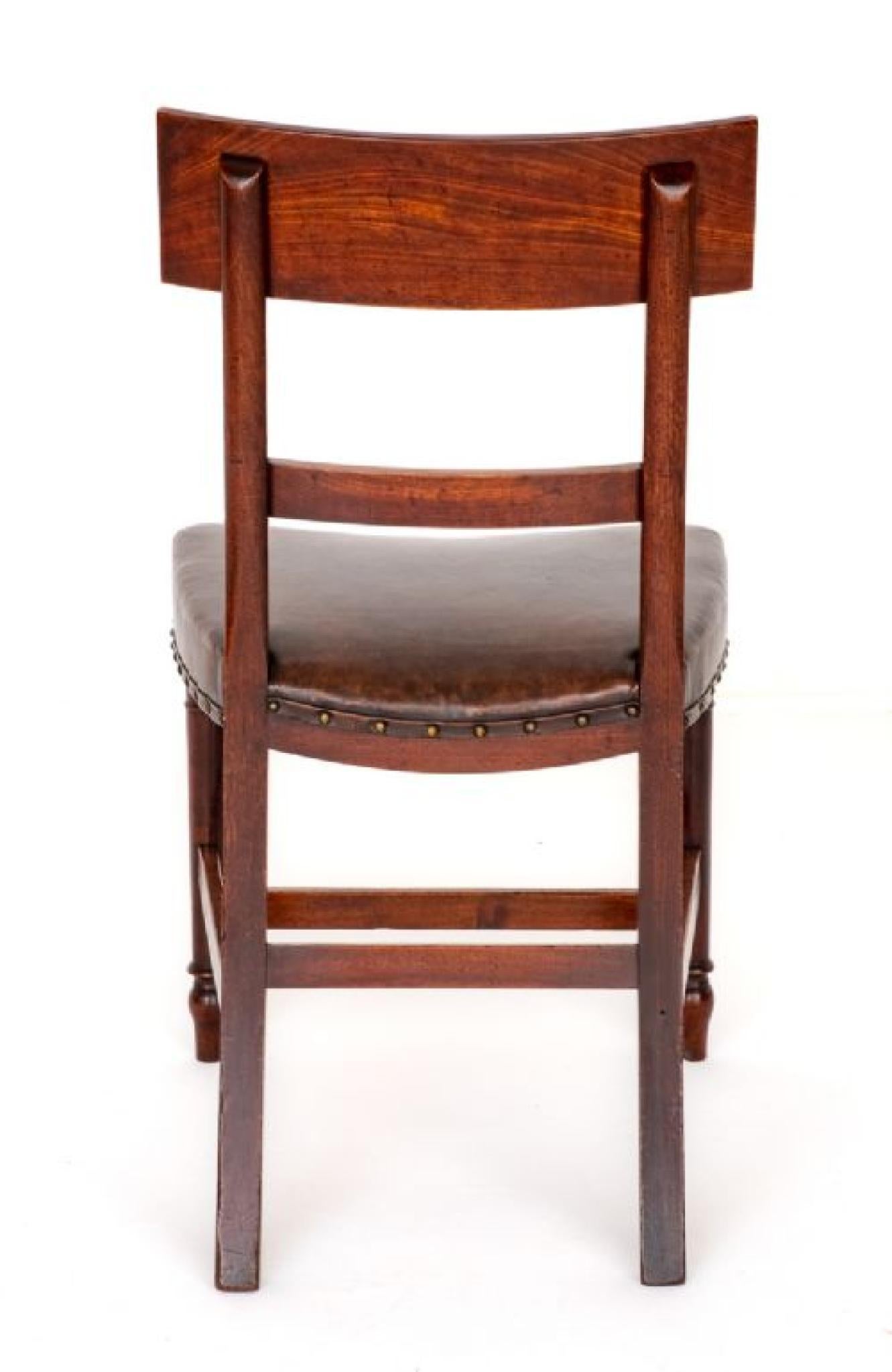Acajou Ensemble de 4 chaises de salle à manger Regency en acajou 1815 en vente