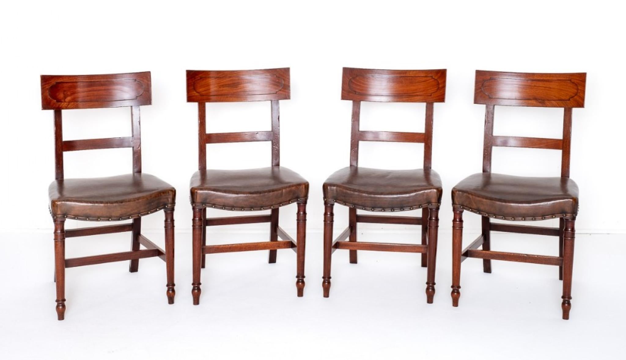 Ensemble de 4 chaises de salle à manger Regency en acajou 1815 en vente 2