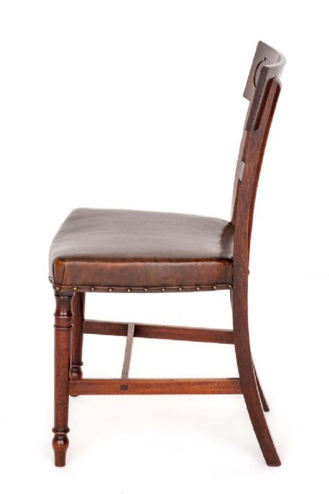 Ensemble de 4 chaises de salle à manger Regency en acajou 1815 en vente 3