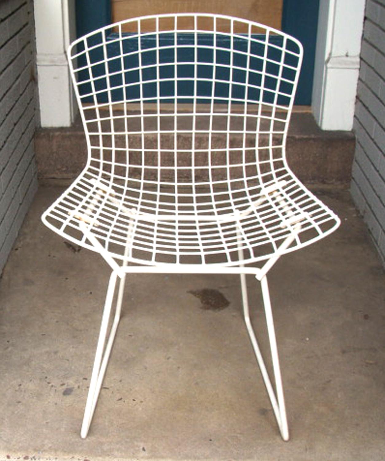 Set of 4 Knoll Bertoia Chairs 2
