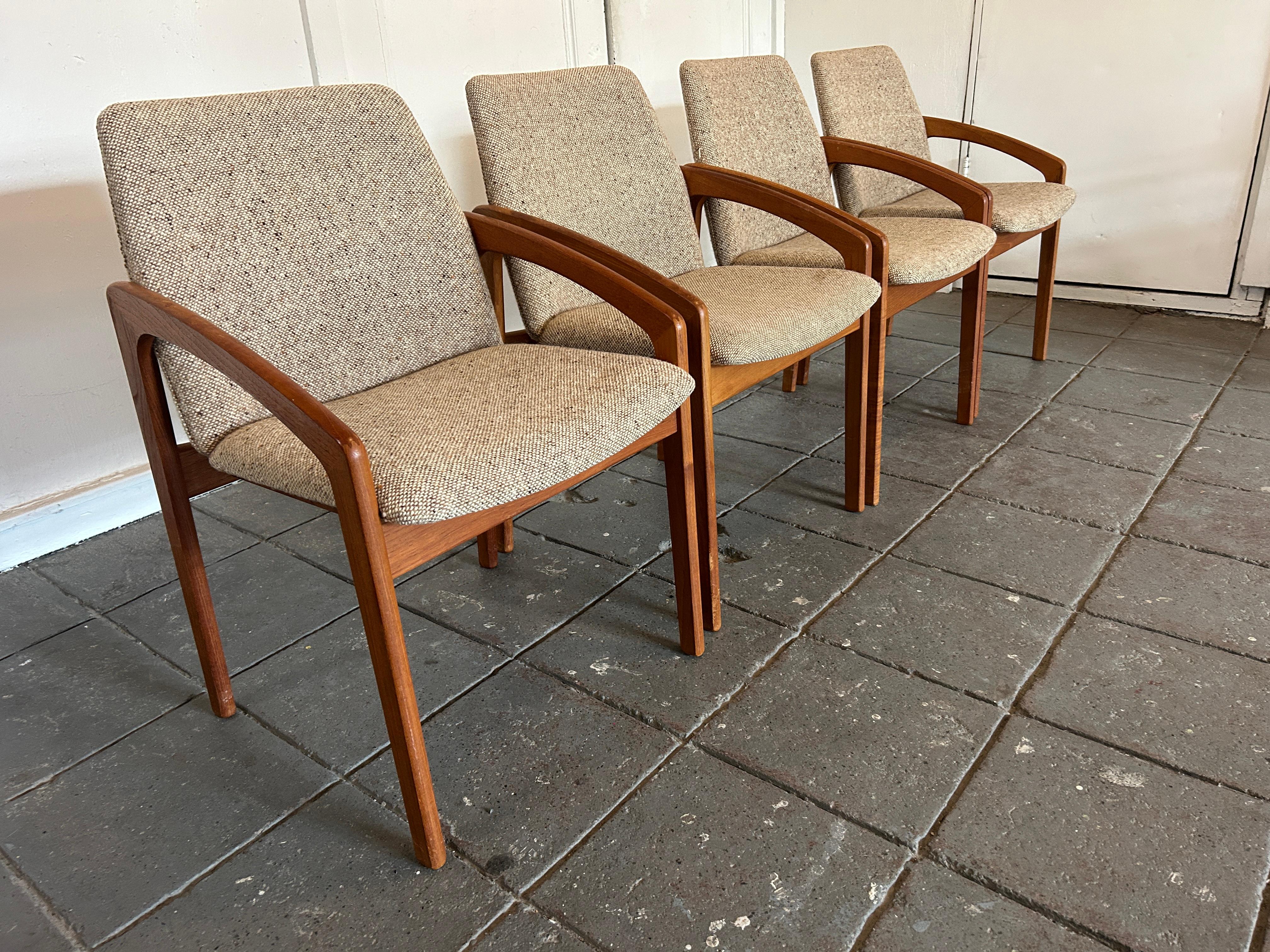 Mid-20th Century Set 4 Midcentury Danish Modern Teak Dining Chairs Kai Kristiansen for Ks Mobler
