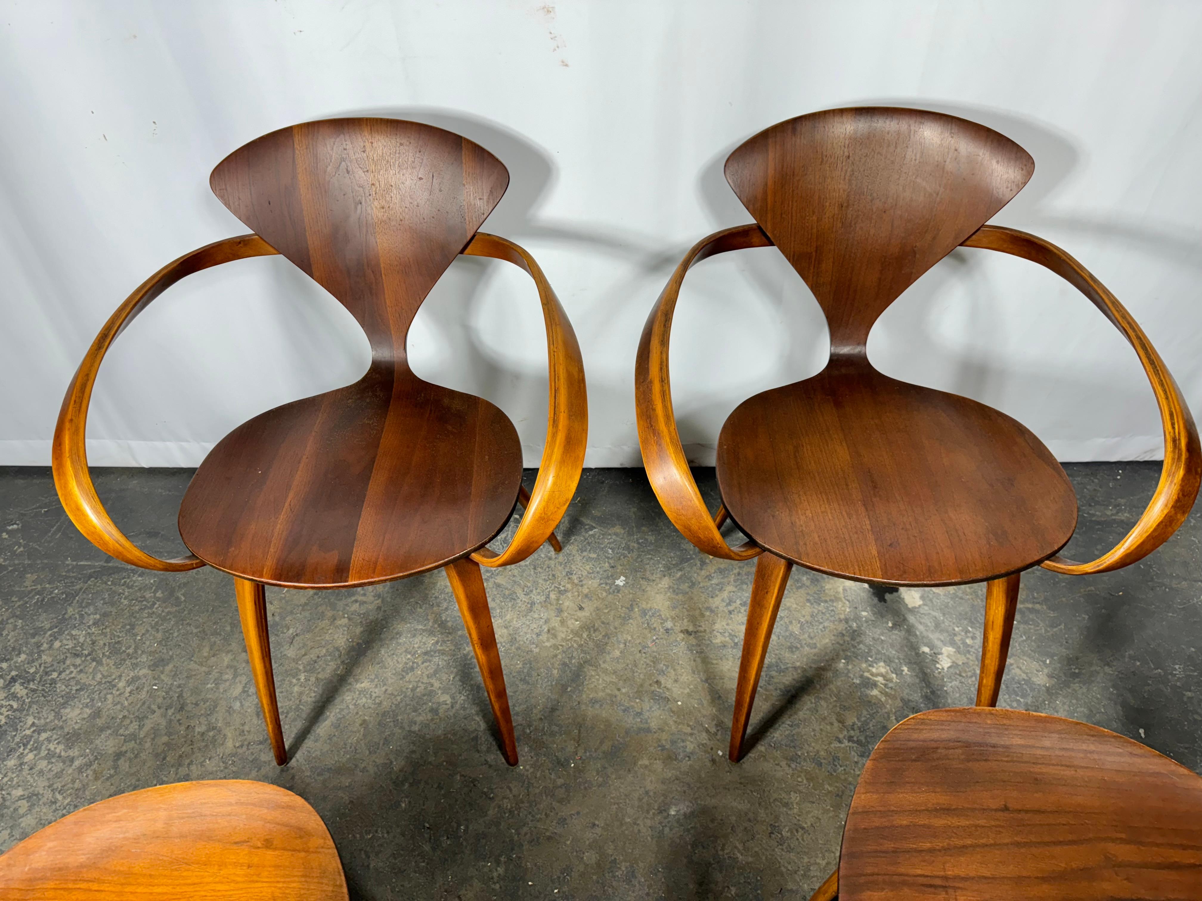 American Set 4 Norman Cherner / Plycraft Dining Chairs. Classic Mid Century Modern For Sale