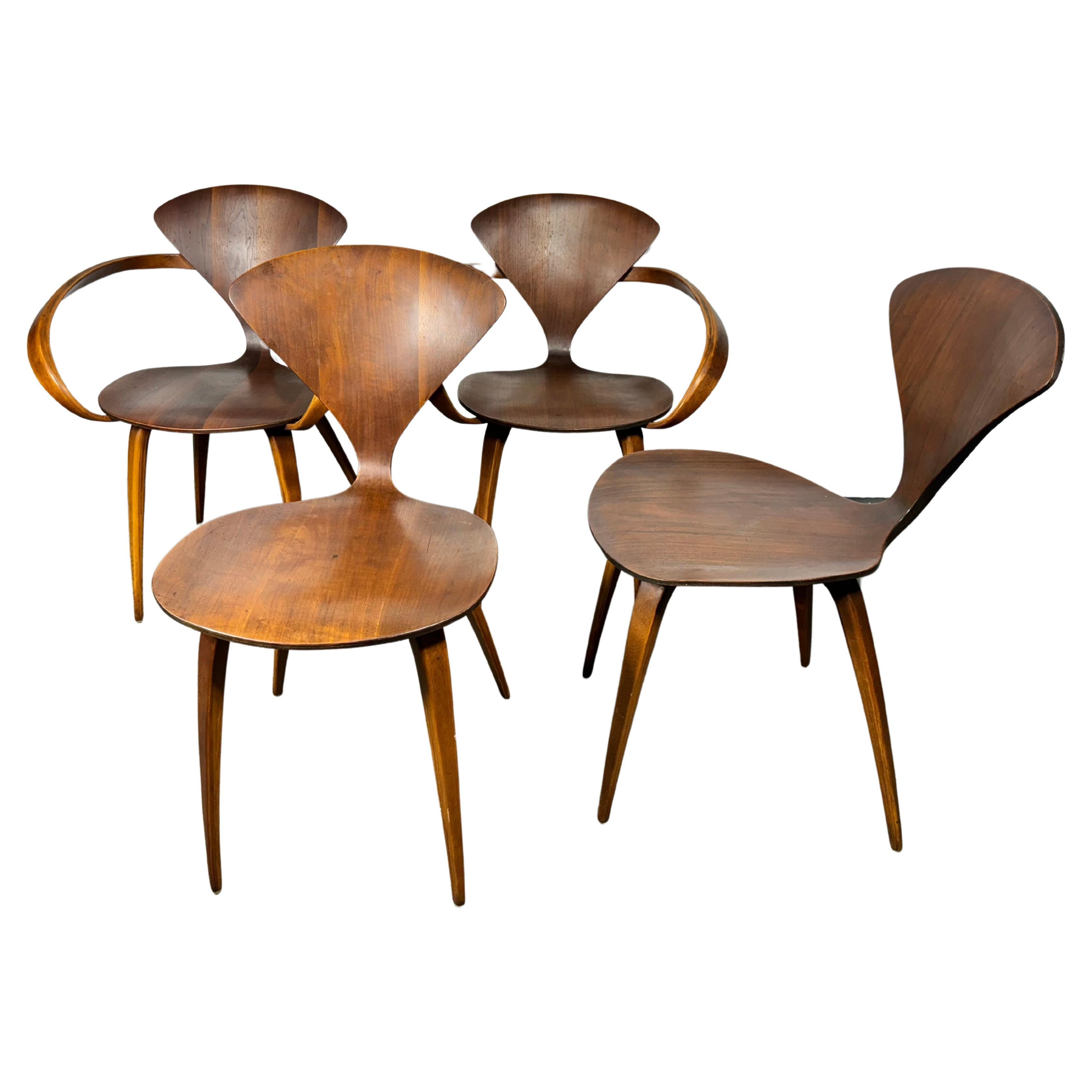 Set 4 Norman Cherner / Plycraft Dining Chairs. Classic Mid Century Modern