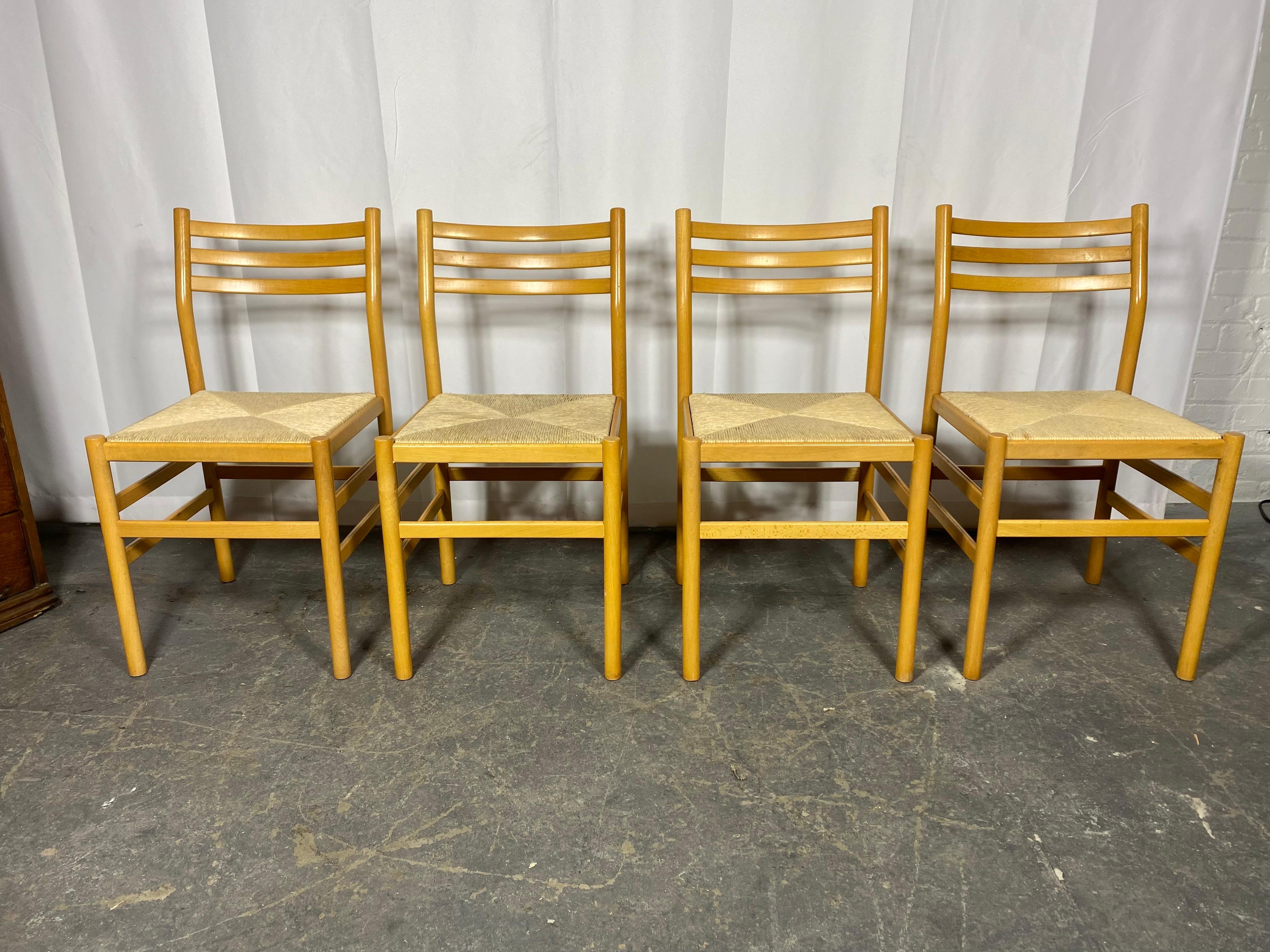 Set 4 Rope and Beech wood Side Dining Chairs/ Italy, after Gio Ponti..  Classic , simple Modernist design,, Amazing quality and construction. Great original condition,