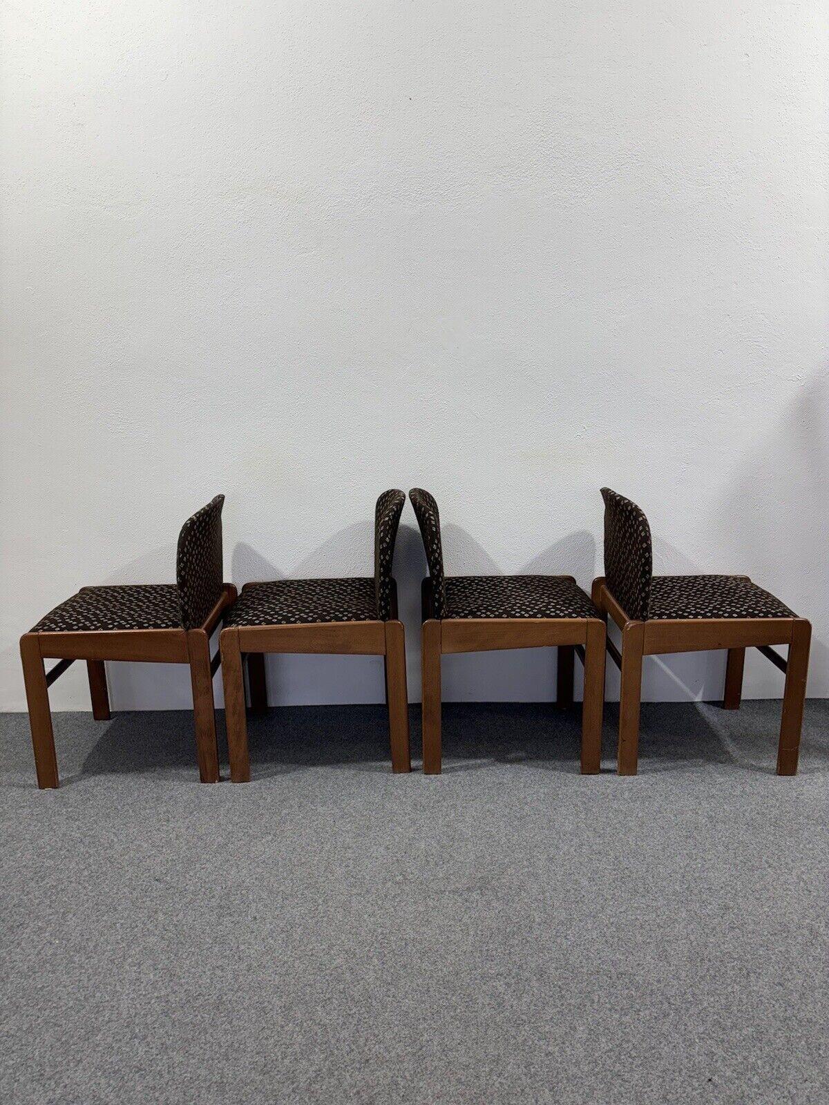 Mid-20th Century Set 4 Chairs Design Geometric 1960's Modernism