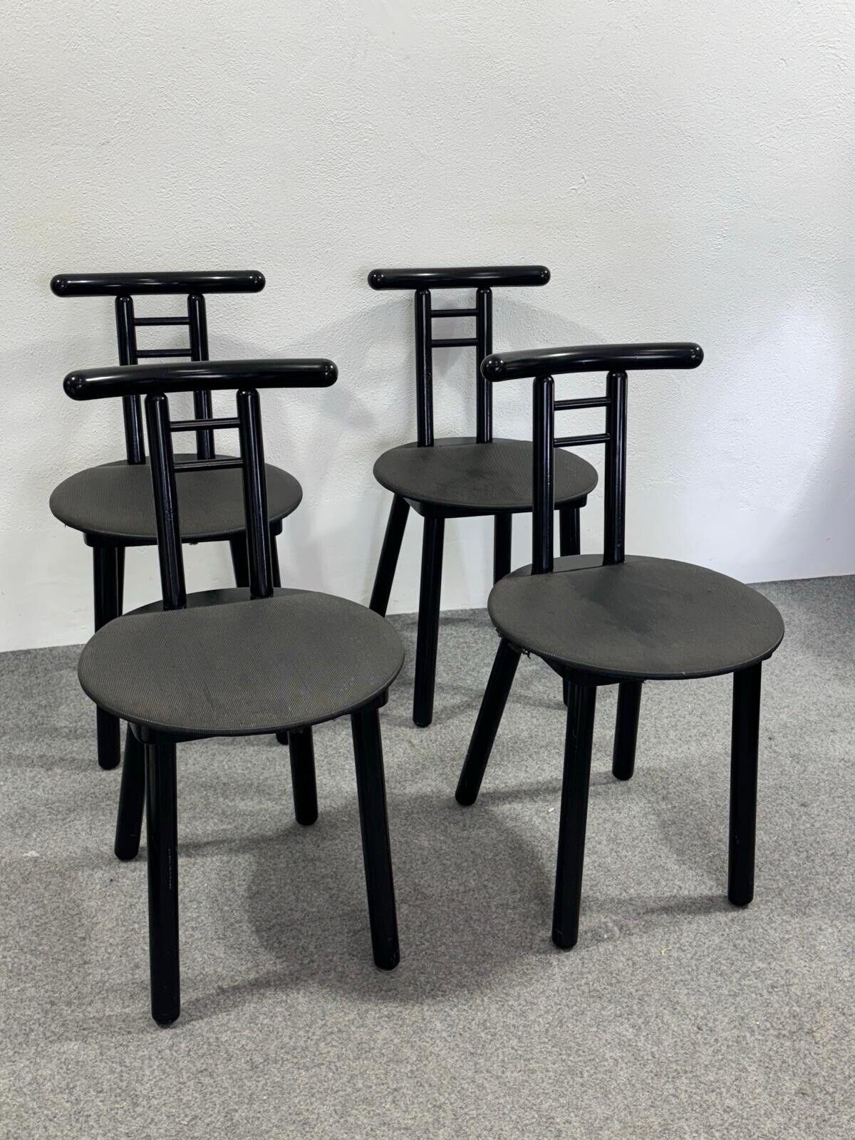 Satz von 4 Stühlen Postmoderner Memphis-Stil Italienisches Design 1980er Jahre im Angebot 3