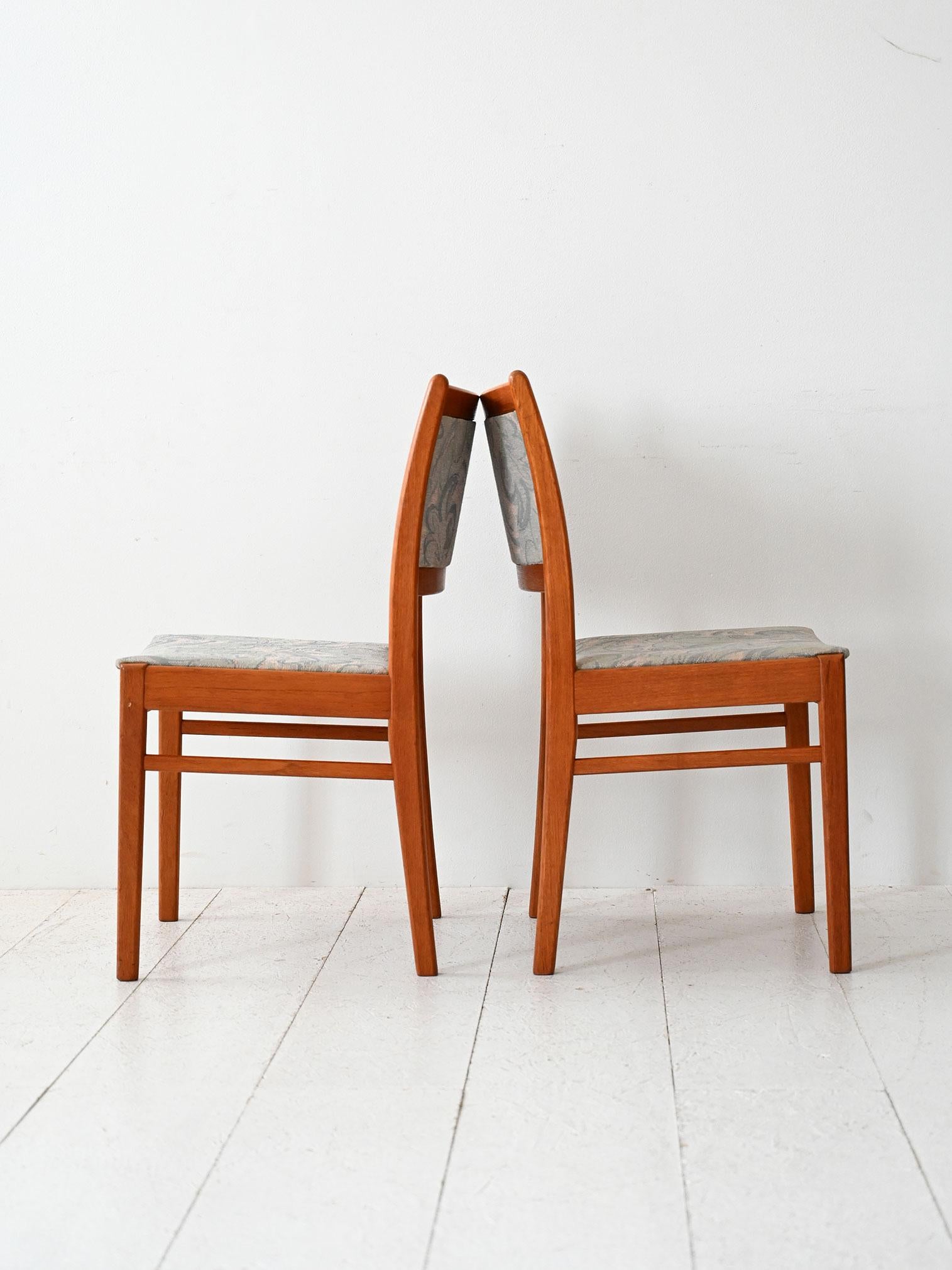 Set 4 sedie scandinave anni 60 in teak con tappezzeria originale im Zustand „Gut“ im Angebot in Brescia, IT