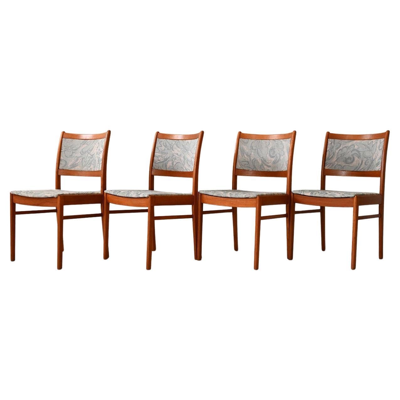 Set 4 sedie scandinave anni 60 in teak con tappezzeria originale