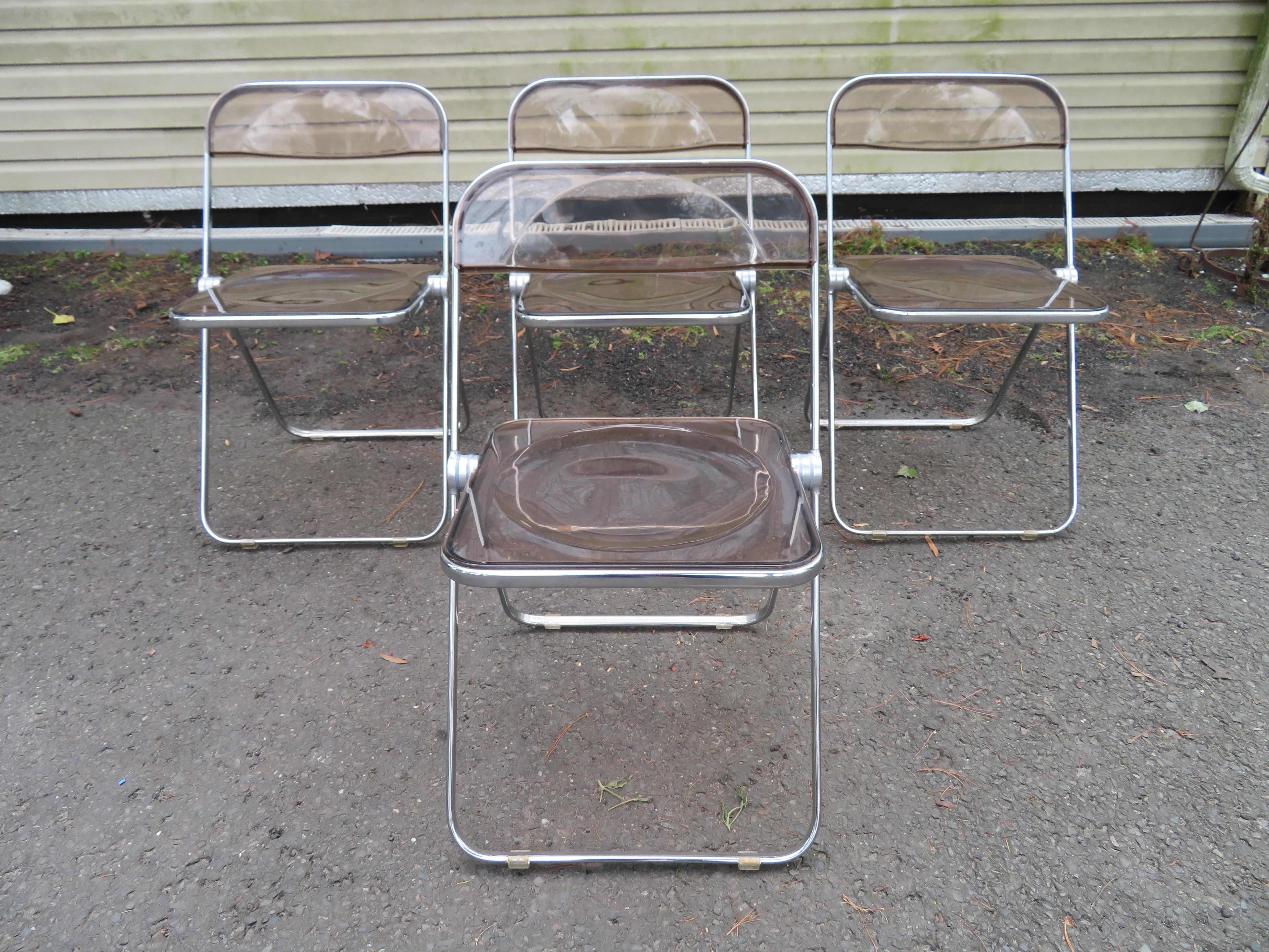 Set aus 4 klappbaren Stühlen aus Rauchglas, Italien, 1960er Jahre, Castelli Mid-Century Modern im Angebot 7