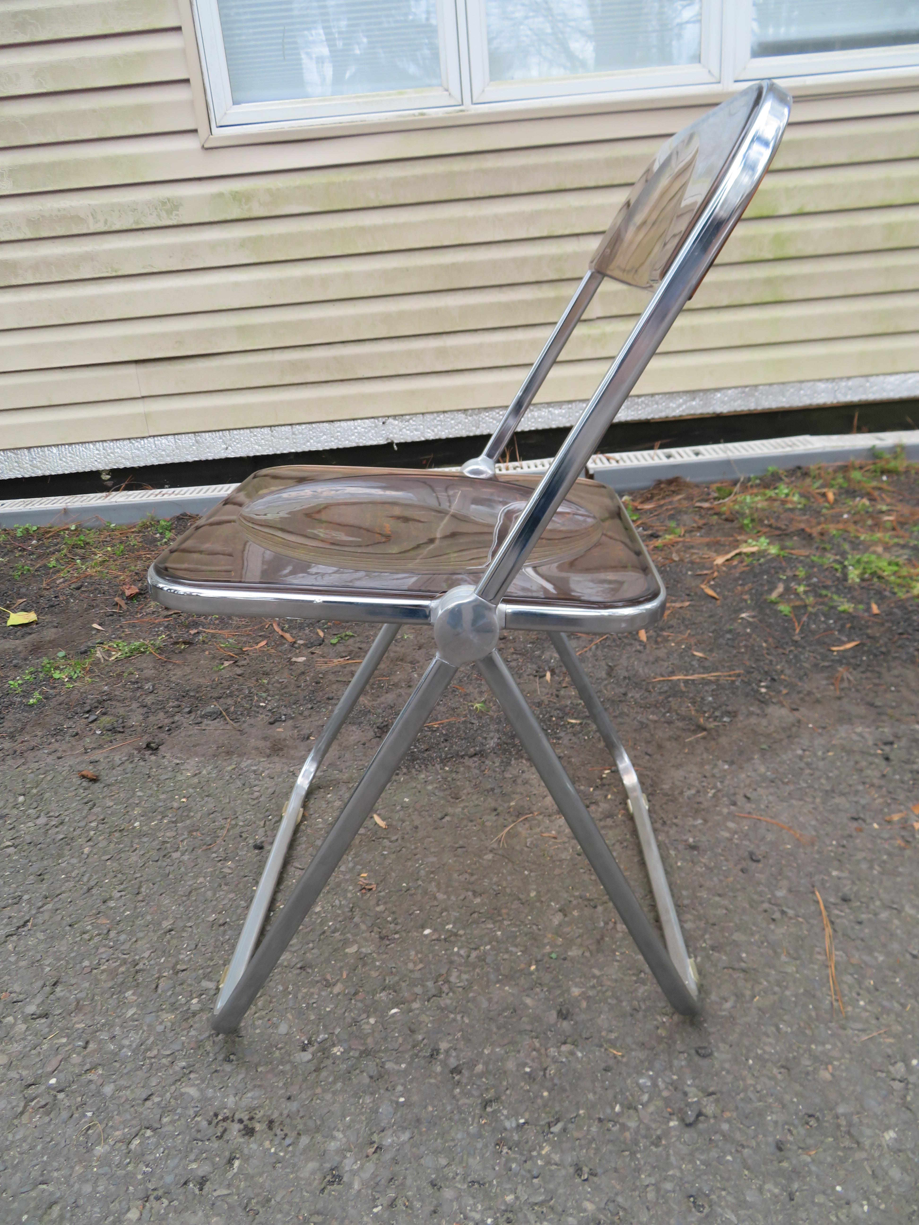 Chrome Set 4 Smoked Lucite Folding Chairs, Italy, 1960s, Castelli Mid-Century Modern For Sale
