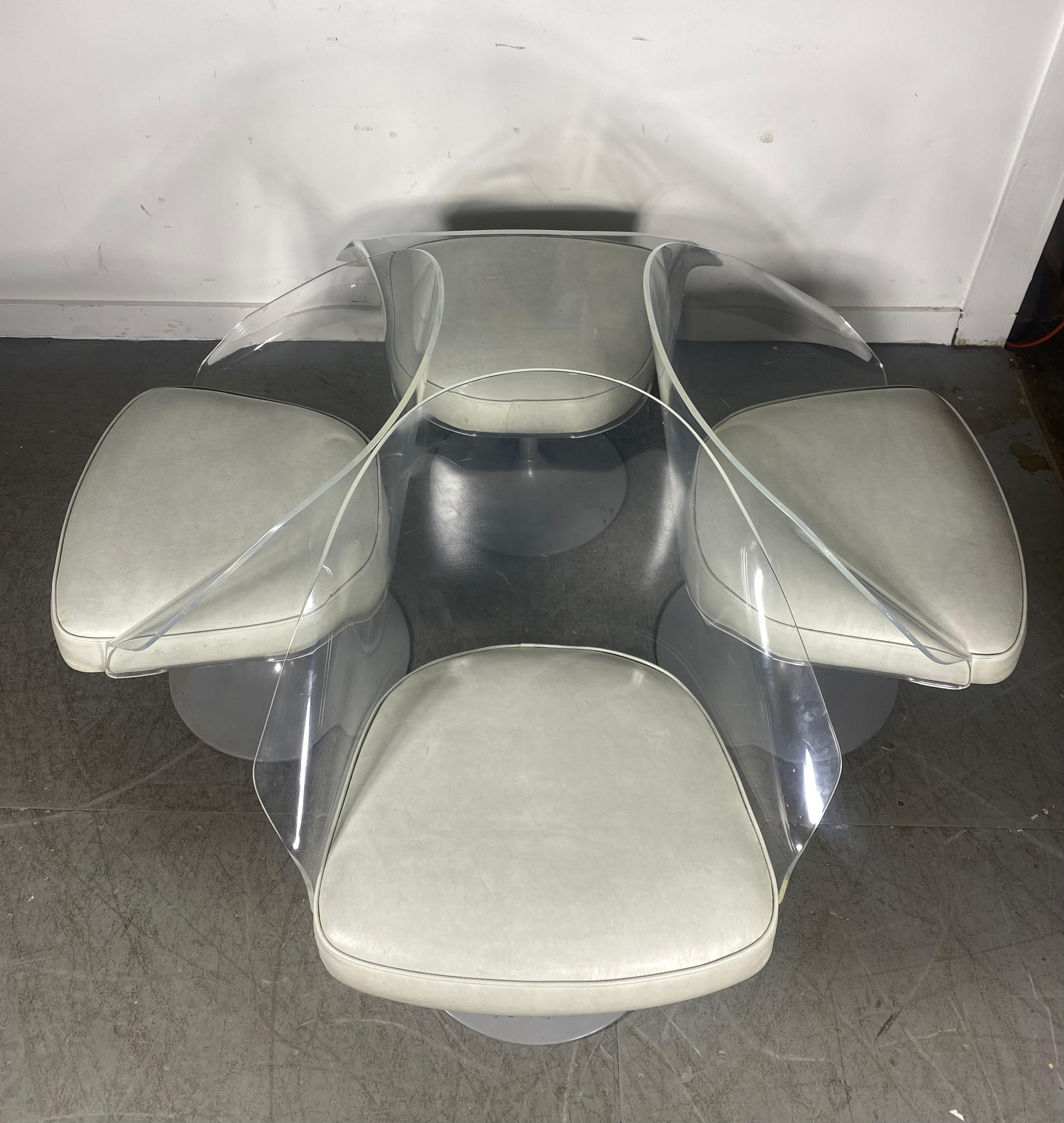 Set 4 Space Age Lucite Swivel Dining / Lounge Chairs , manner of Laverne For Sale 6