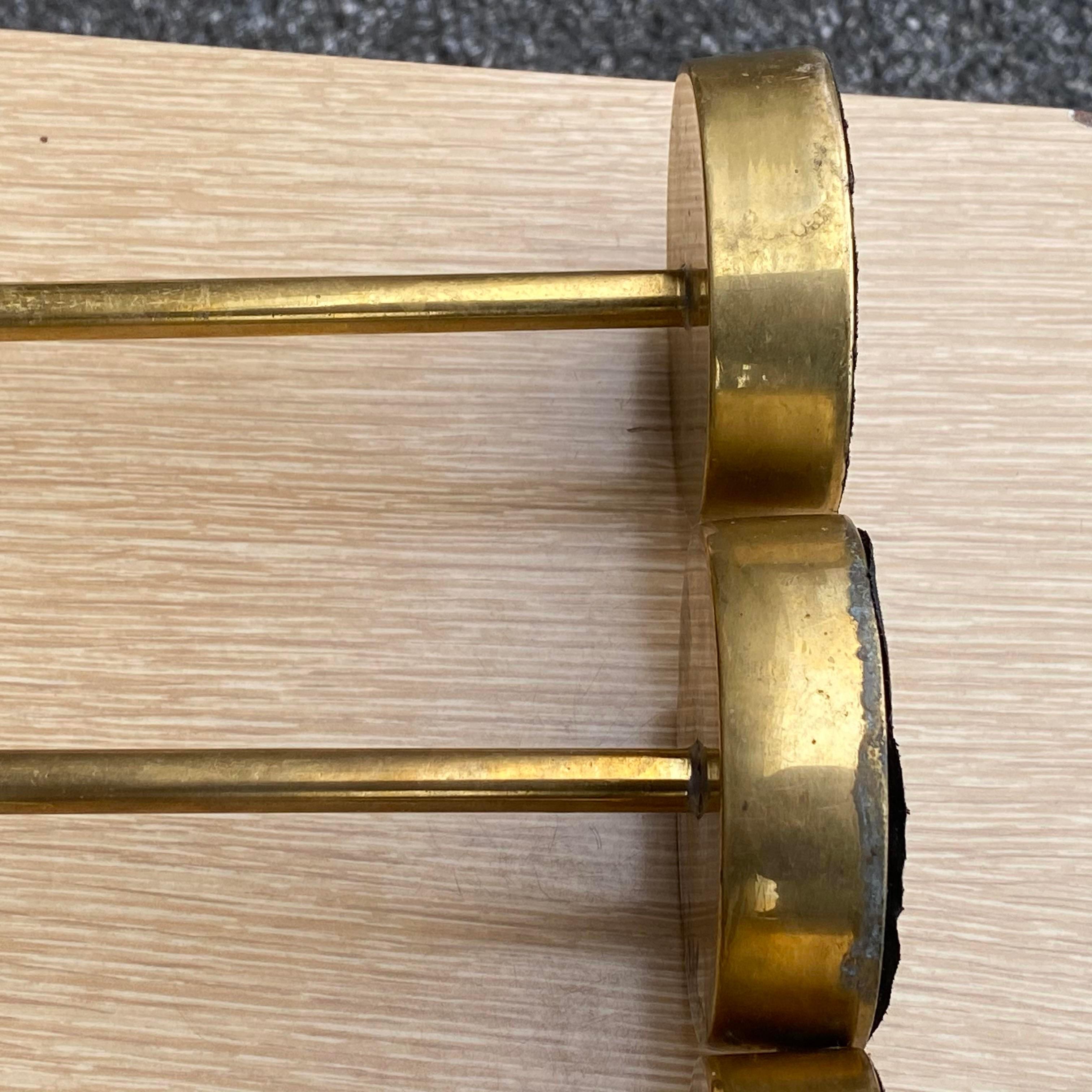Set 4 Swedish Modernist Brass Candlesticks After Pierre Forsell for Skultuna For Sale 3