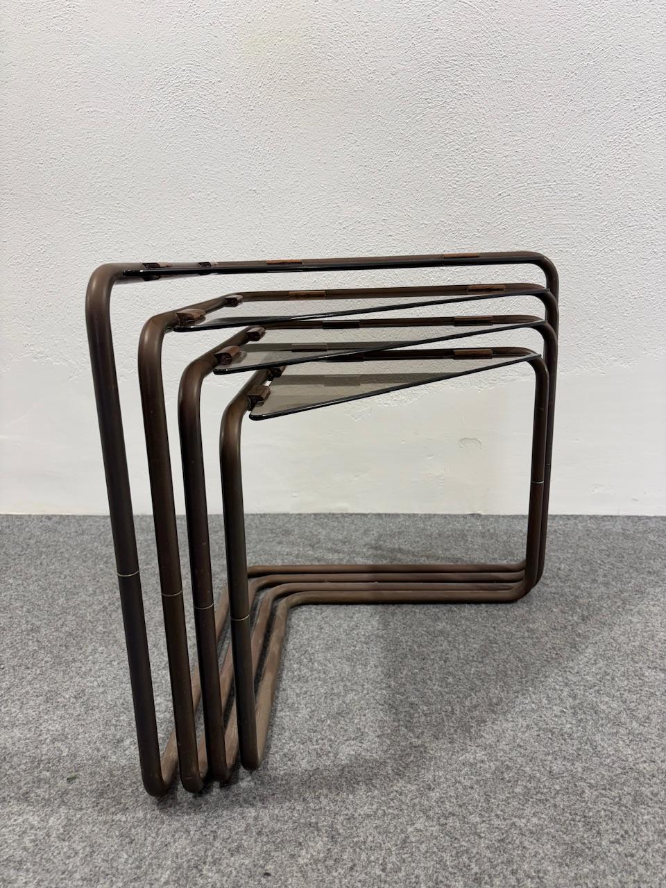 Set 4 side tables Modular Metal And Glass 1960's Design Modernism For Sale 2