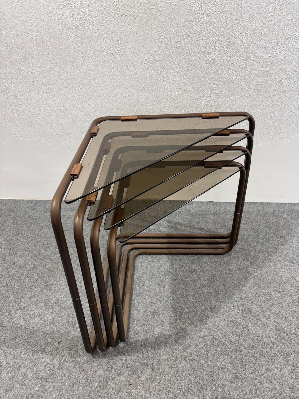 Set 4 side tables Modular Metal And Glass 1960's Design Modernism For Sale 3