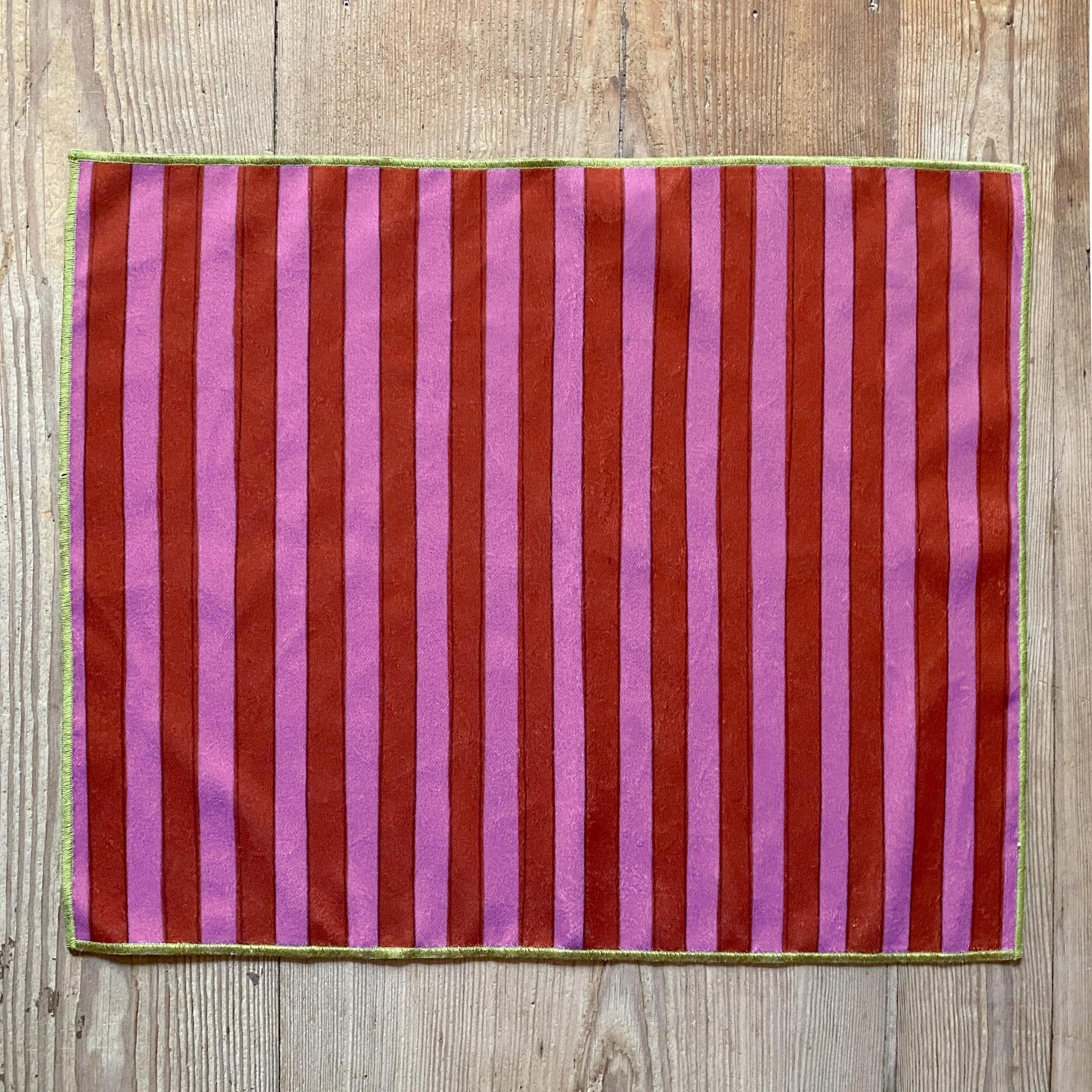 Set 4 tovagliette americane in velluto di poliestere multicolor a righe Neuf - En vente à Torino, IT