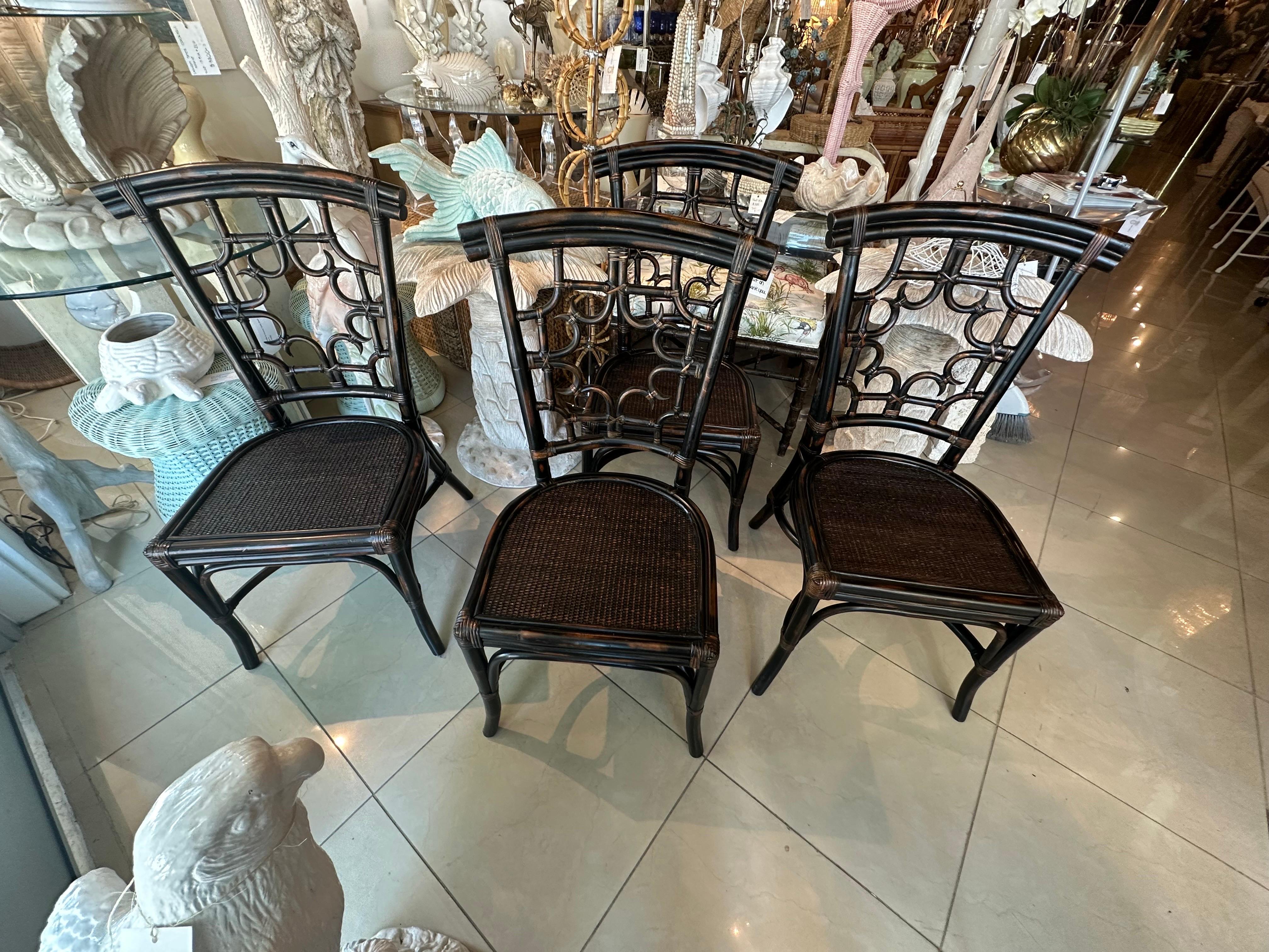 Set 4 Vintage Woven Rattan Chippendale Fretwork Fret Side Dining Chairs For Sale 6