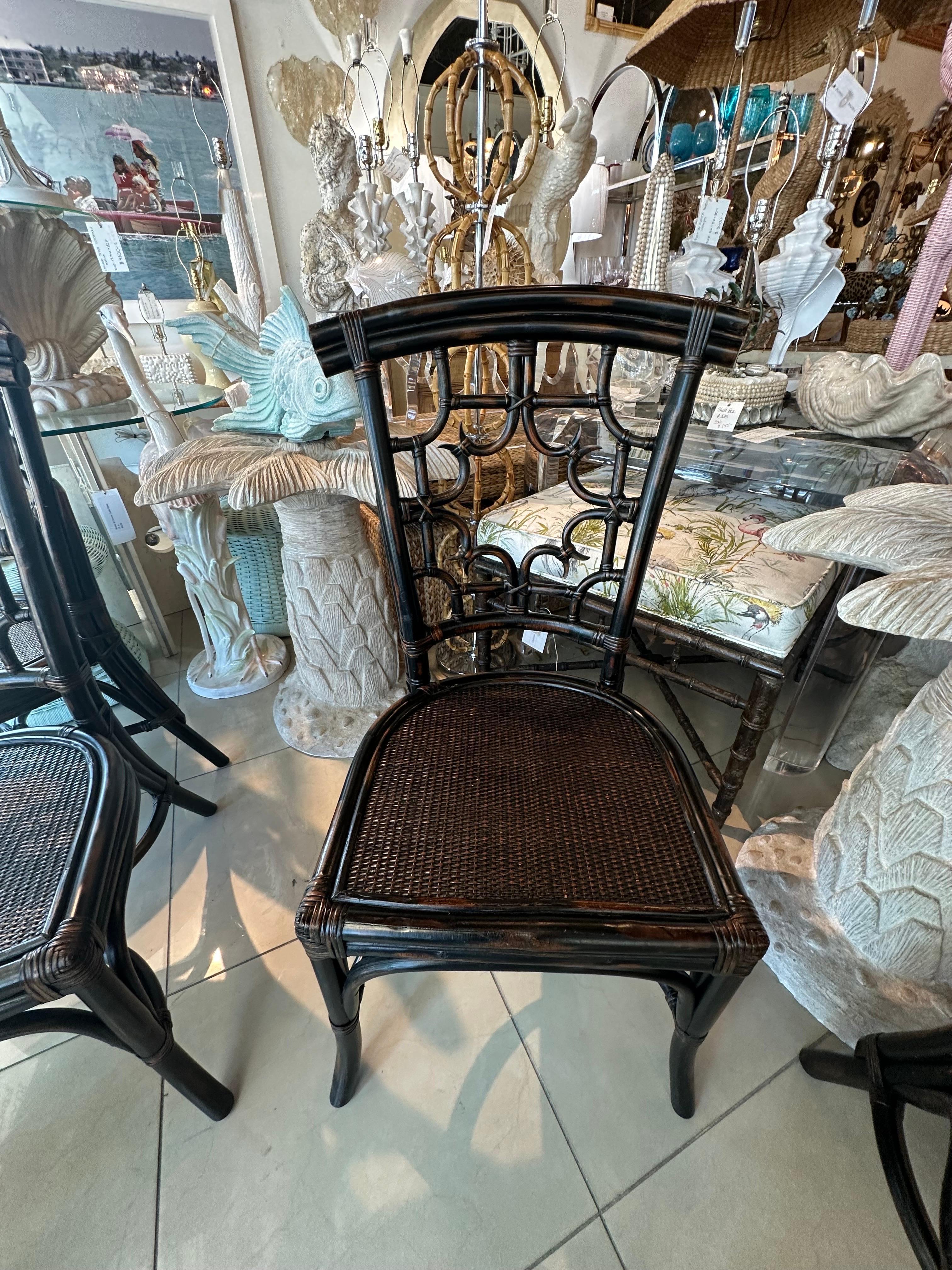 Mid-Century Modern Set 4 Vintage Woven Rattan Chippendale Fretwork Fret Side Dining Chairs For Sale