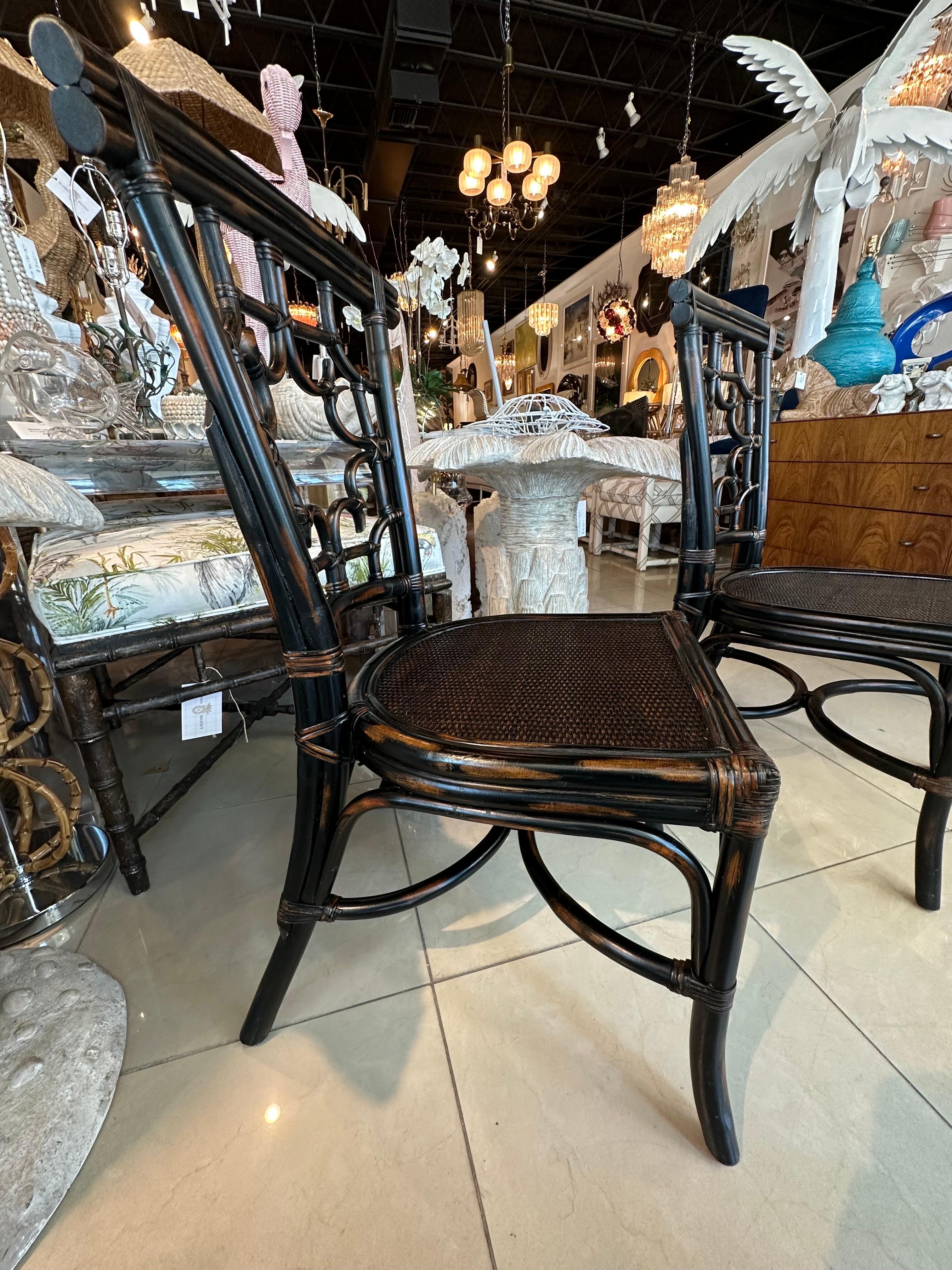 Set 4 Vintage Woven Rattan Chippendale Fretwork Fret Side Dining Chairs In Good Condition For Sale In West Palm Beach, FL