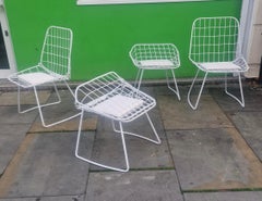 Set 4 white Bertoia style side chairs