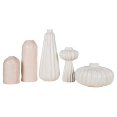 Ensemble/5 vases en céramique blancs et crème, fabriqués à la main au Portugal par Lusitanus Home