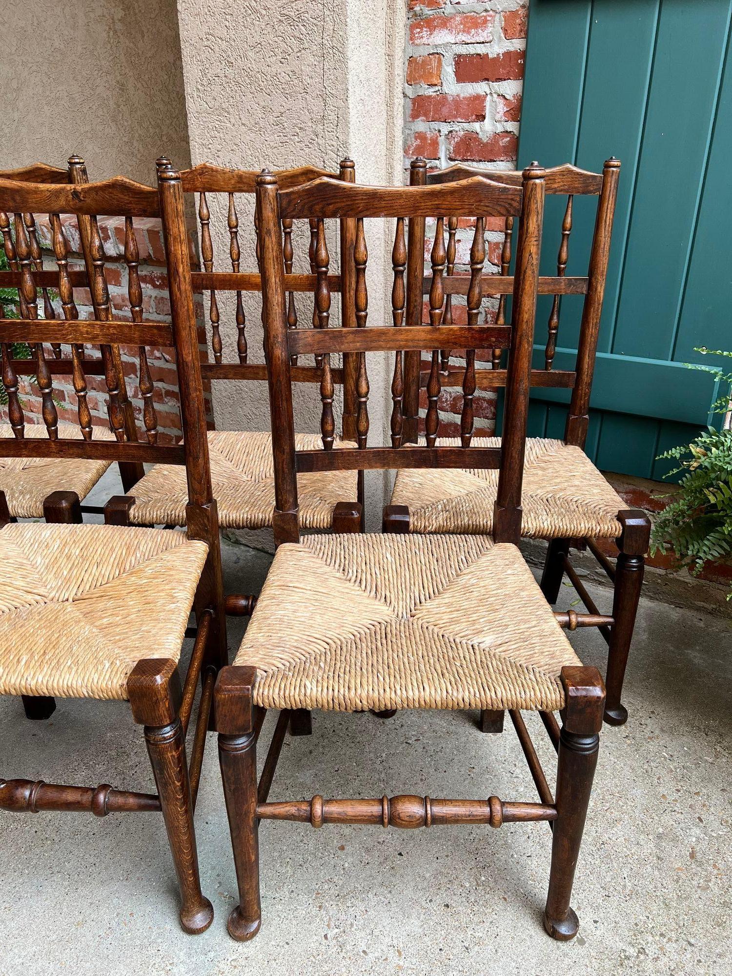 Set 5 Vintage English Oak Dining Side Chairs Rush Seat Lancashire Spindle Back For Sale 8