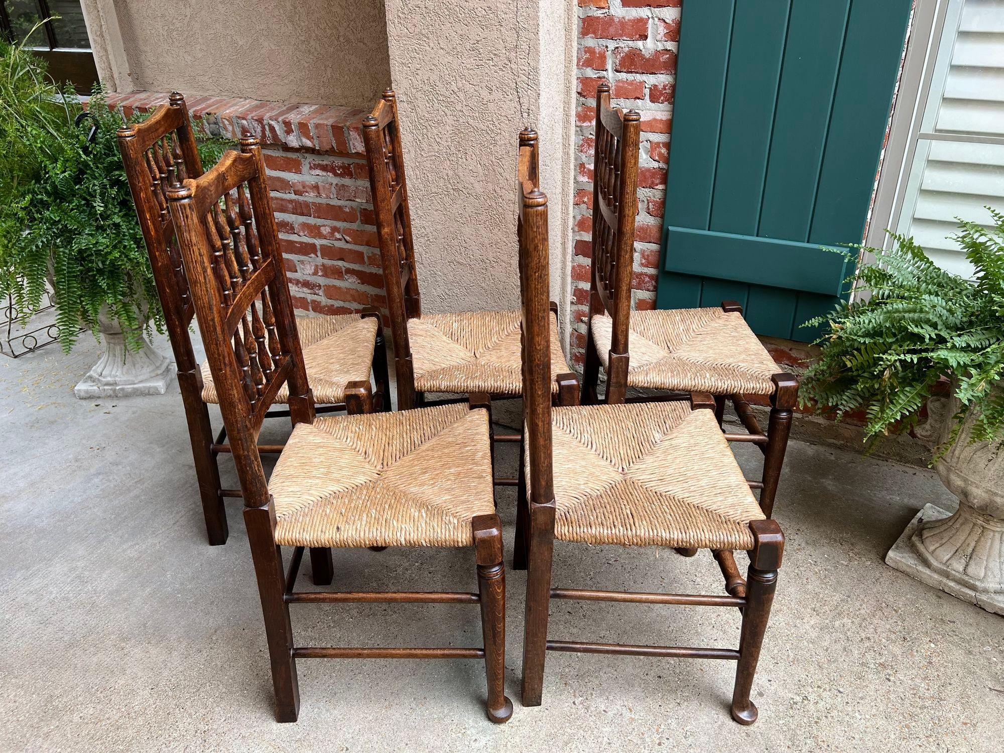 Set 5 Vintage English Oak Dining Side Chairs Rush Seat Lancashire Spindle Back For Sale 10