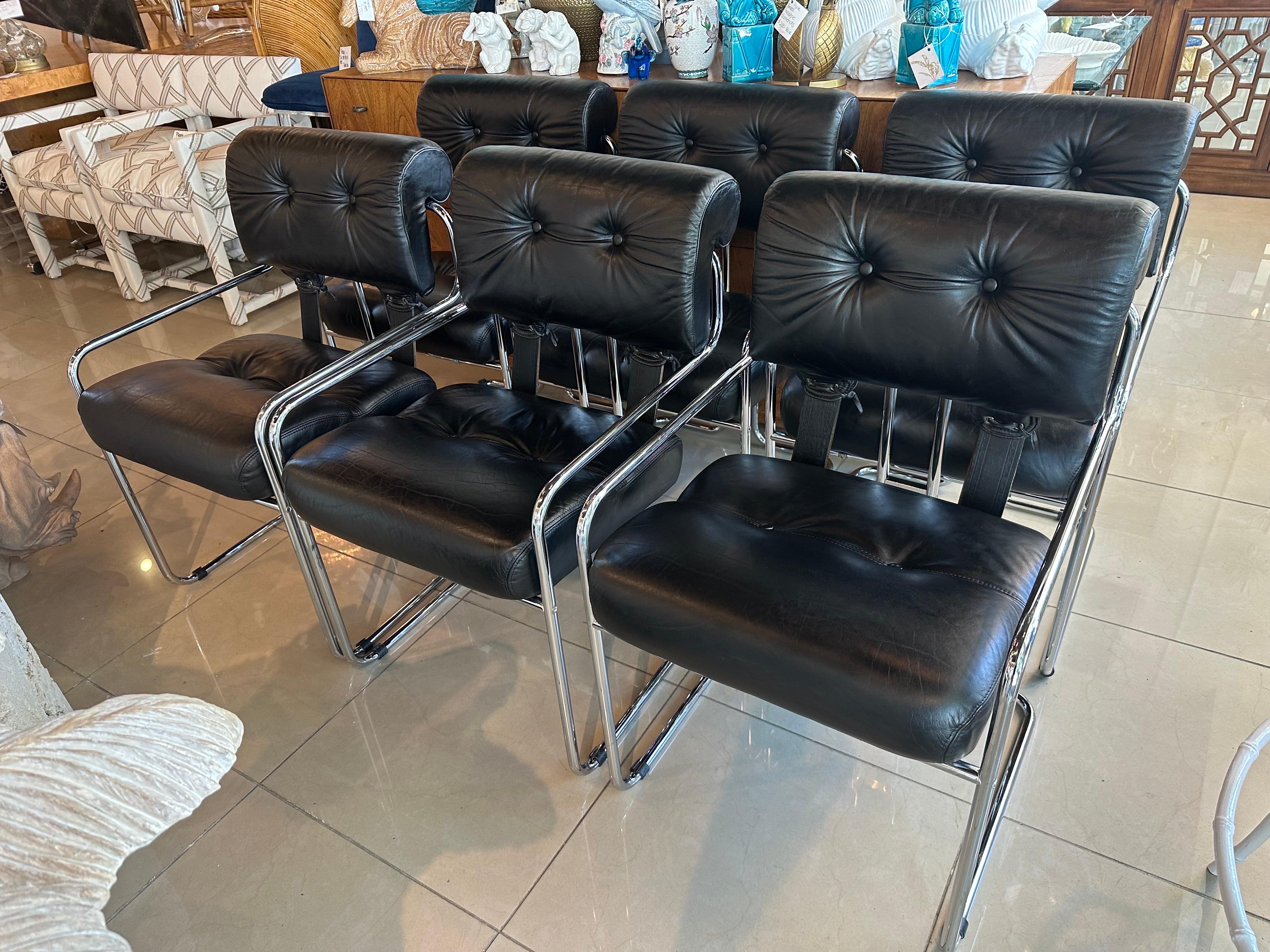 Vintage 1970s set of 6 black leather and chrome dining chairs. Most have some sort of label to identify as Pace. Pictured. Pace Tucroma dining chairs by Guido Faleschini i4 Mariana. Leather has been cleaned and conditioned. Chrome has been polished.