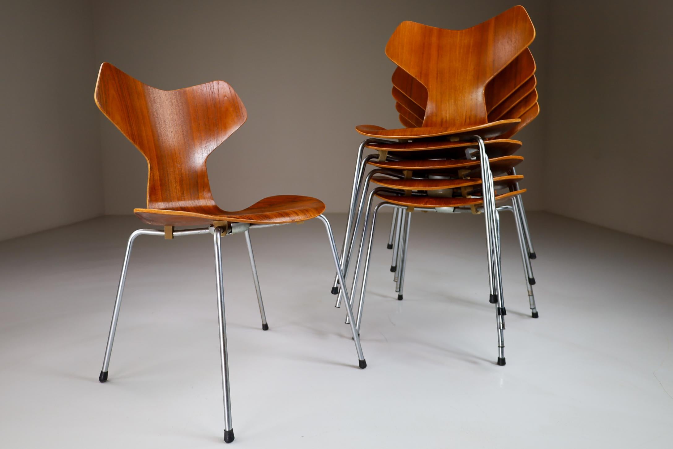 Set/6 Arne Jacobsen Grand Prix dining chairs For Fritz Hansen, Denmark 1960s. Produced by Fritz Hansen in Denmark. This wonderful set of 6 model #0765 stacking dining chairs in a wonderful color and patina, were designed by Arne Jacobsen for Fritz