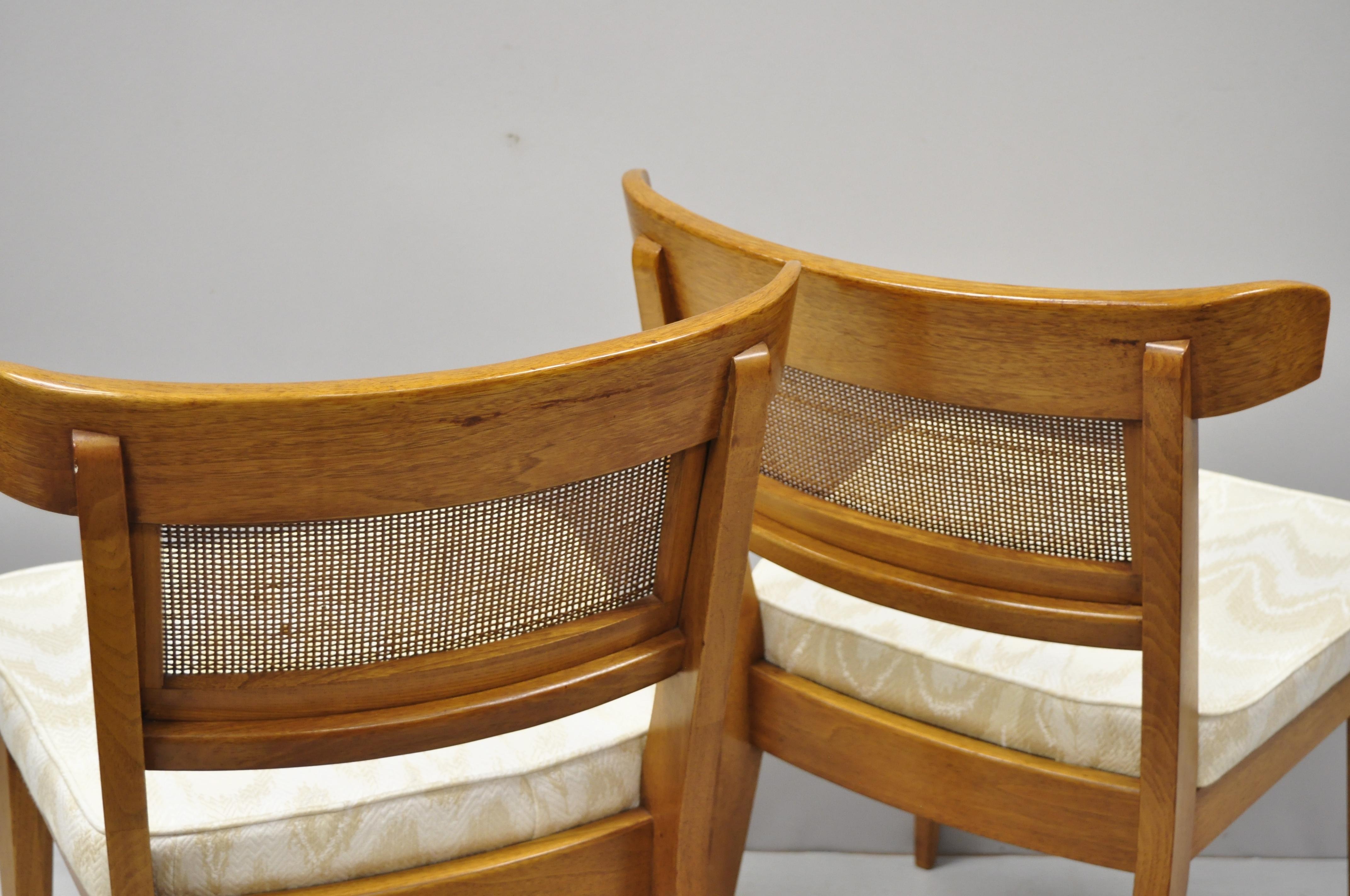 6 geschwungene Esszimmerstühle aus Nussbaumholz mit Rohrrücken, Tomlinson-Stil, Mid-Century Modern 2
