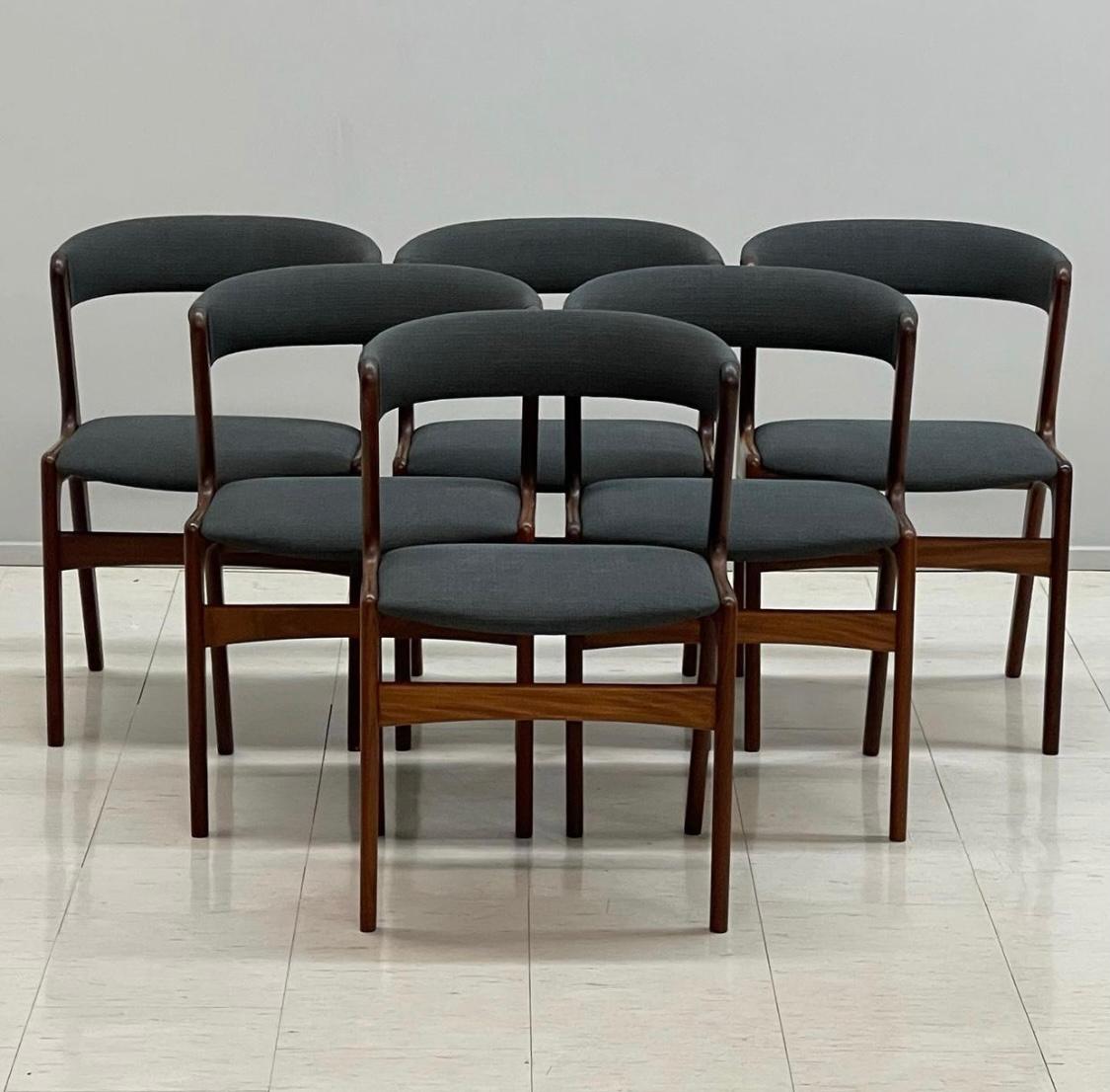Set 6 Danish Modern Dining Chairs by Kai Kristiansen Model T21 In Excellent Condition In Buffalo, NY