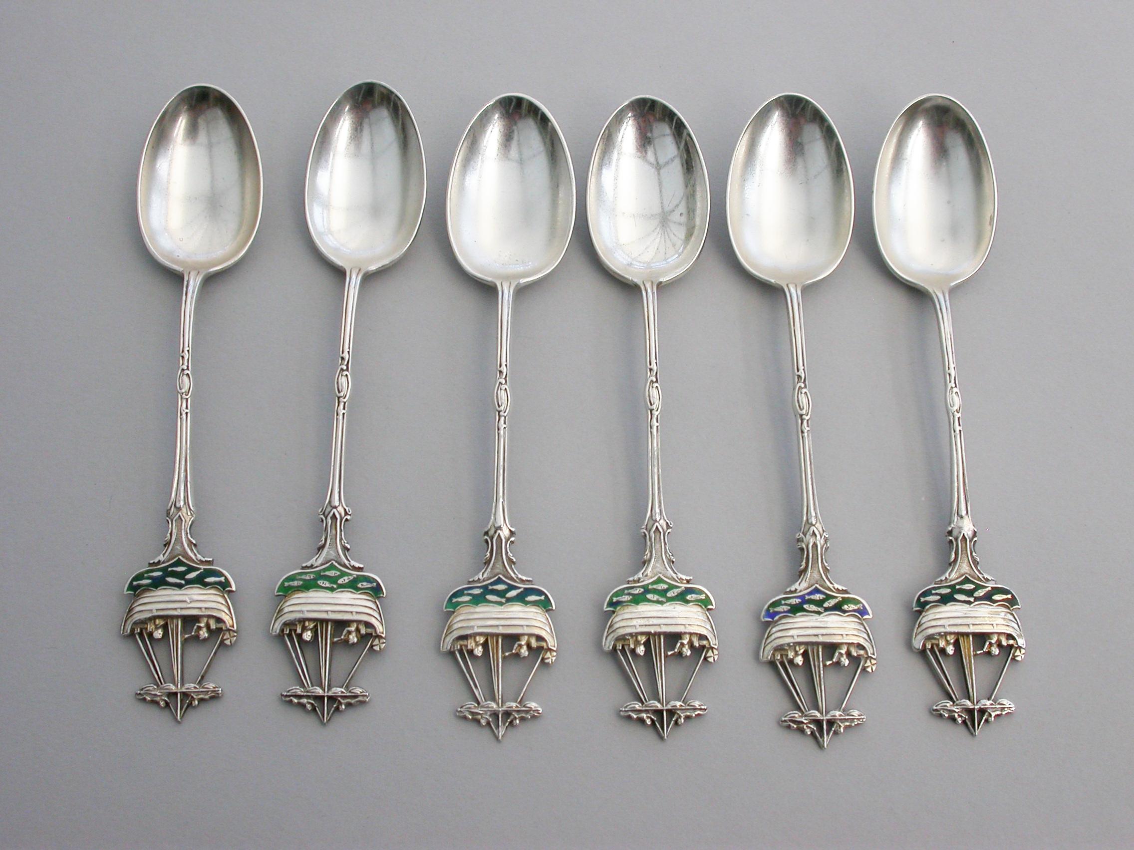 Set 6 Early 20th Century Silver and Enamel Hythe Golf Club Prize Teaspoons In Good Condition For Sale In Sittingbourne, Kent