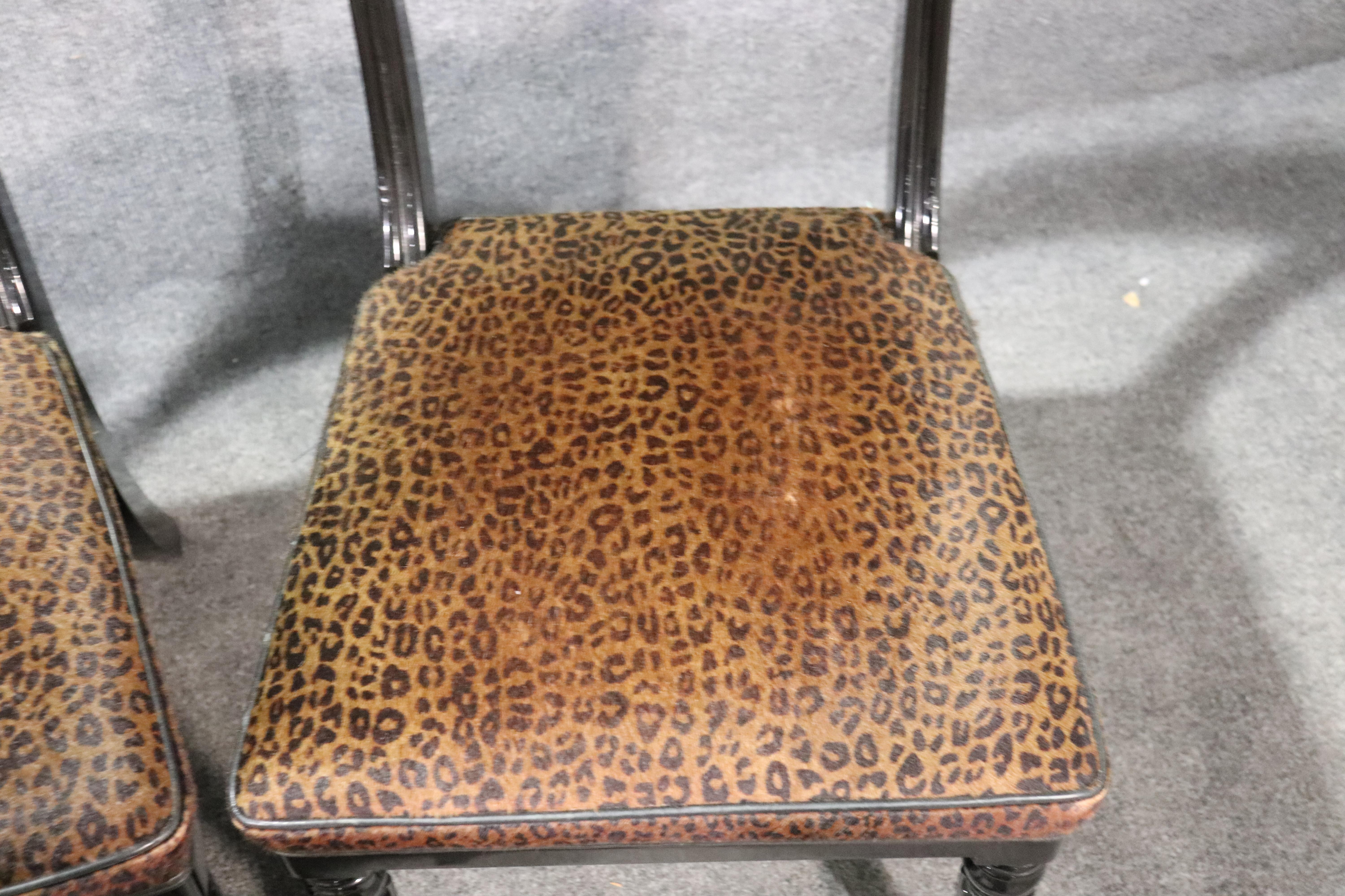 Set of 6 English Regency Style Cheetah Print Dining Side Chairs In Good Condition In Swedesboro, NJ