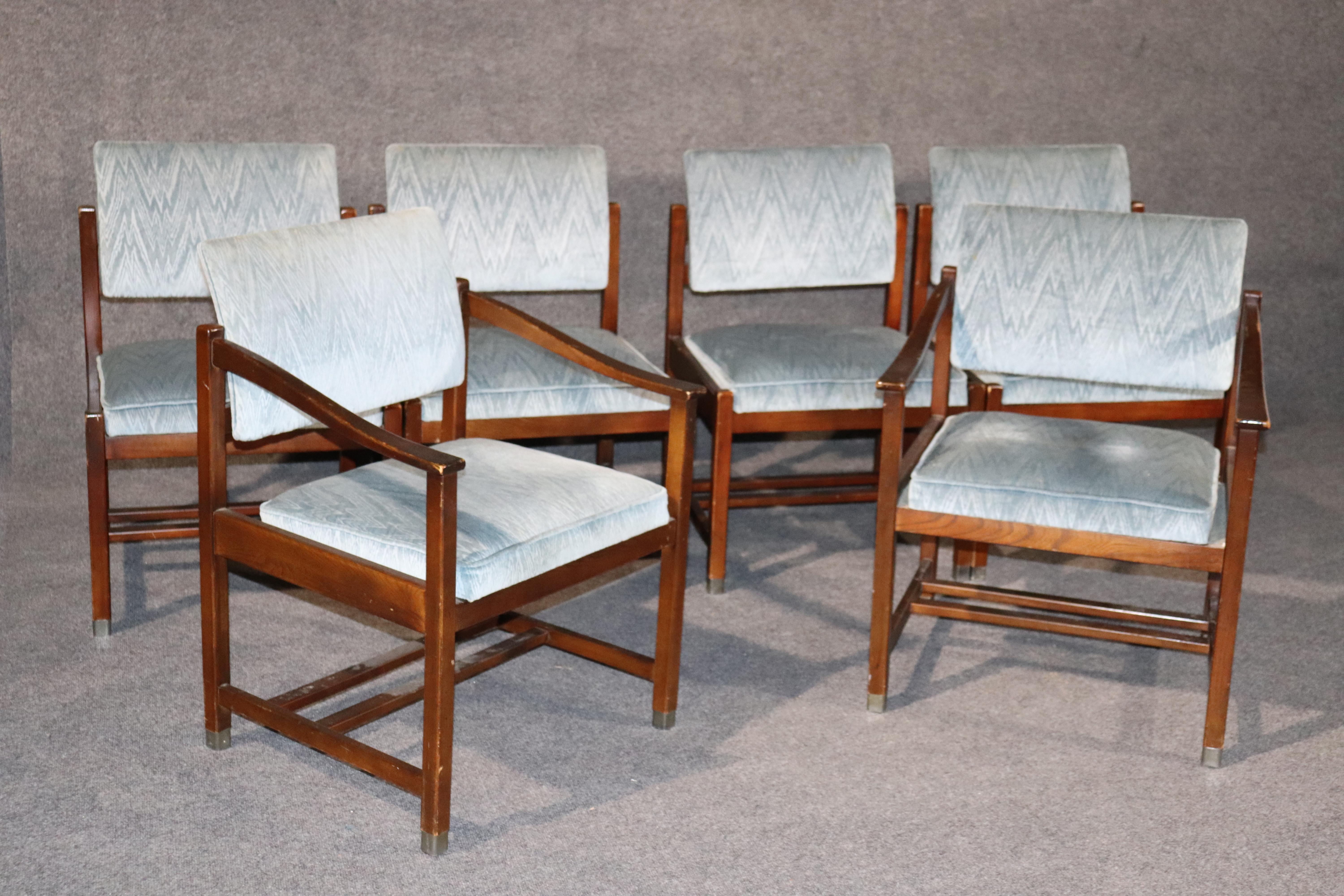 This is a nice set of 1960s of lane Mid-Century Modern dining chairs in walnut. They measure 32 tall x 22 wide x 21 deep and the seat height is 17.5 inches. They are in good condition but the upholstery could use either updating or a professional