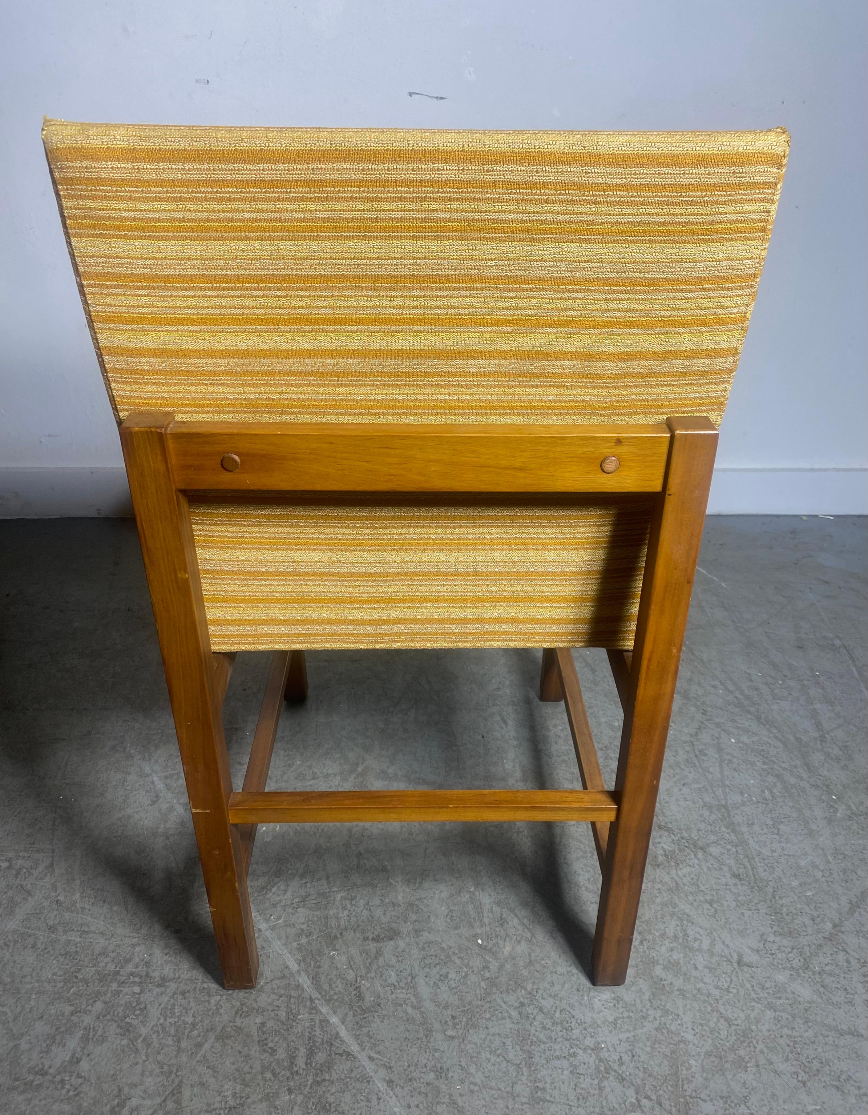 Tissu Ensemble de 6 chaises de salle à manger modernistes par Greta Grossman pour Gleen of California en vente