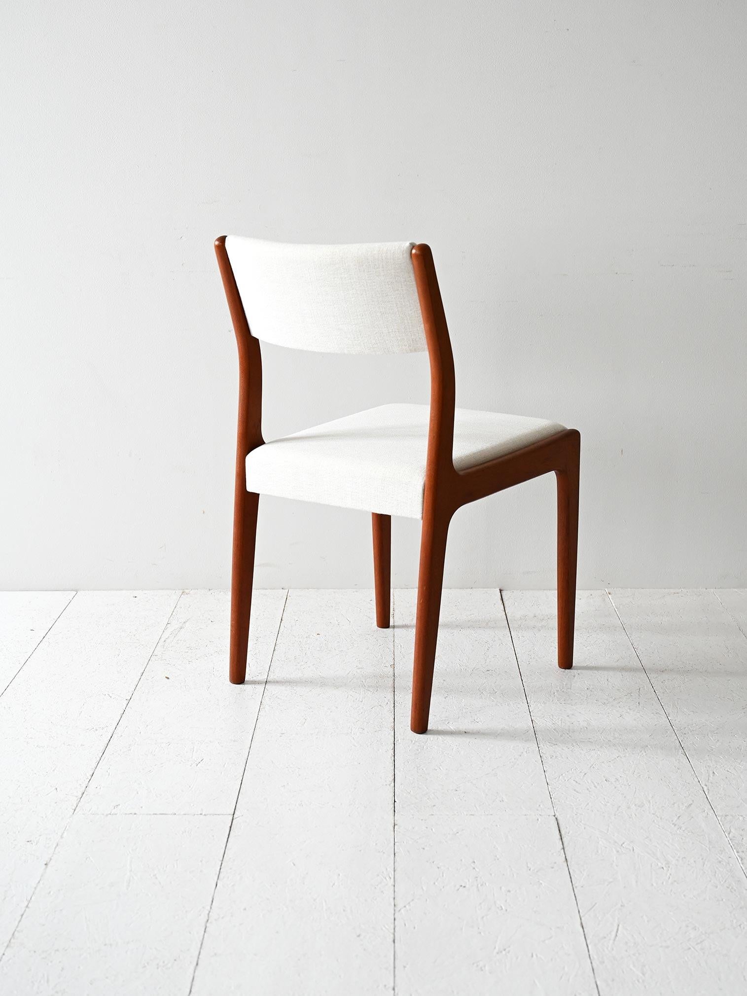 Set 6 sedie scandinave anni ’60 in teak In condizioni buone in vendita a Brescia, IT