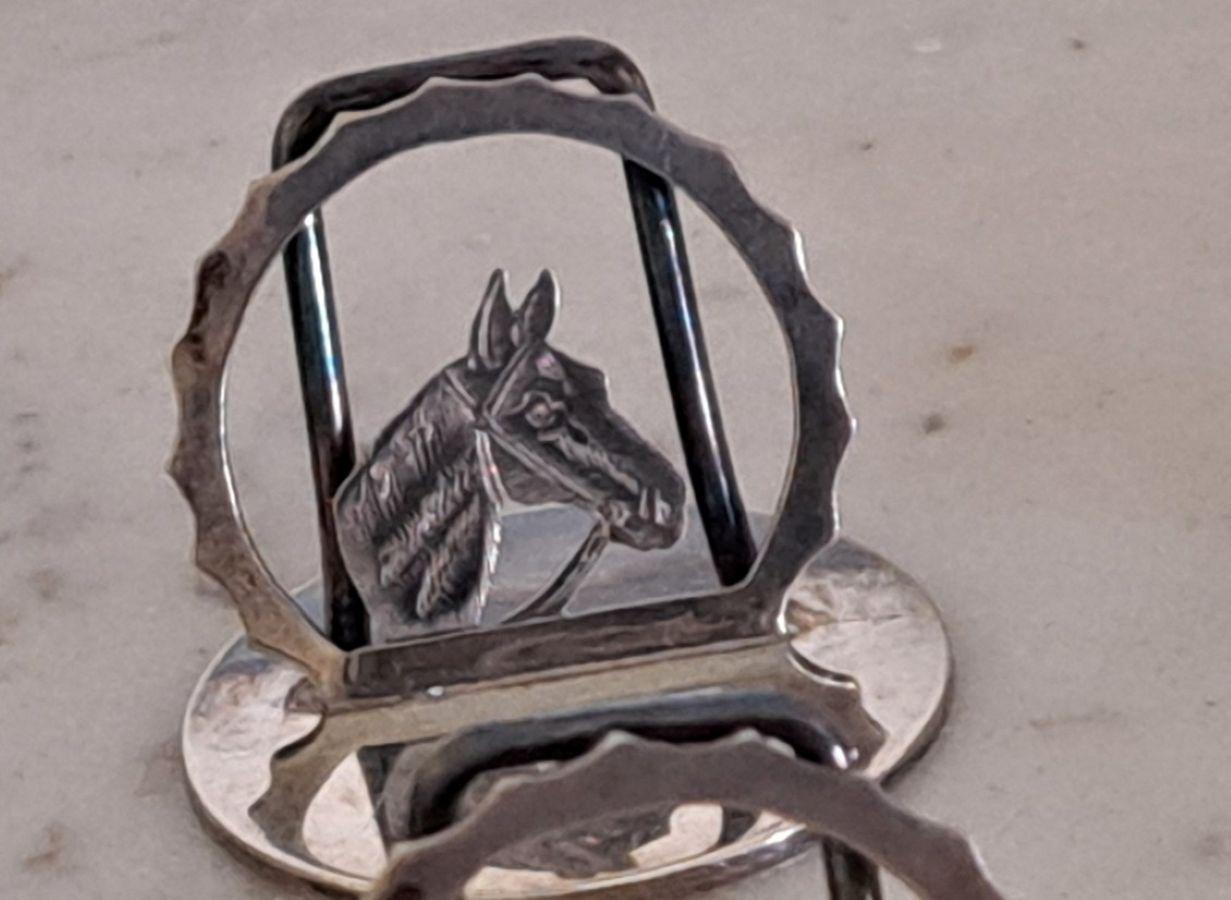 XX secolo set di 6 segnaposti in argento a forma di testa di cavallo in vendita