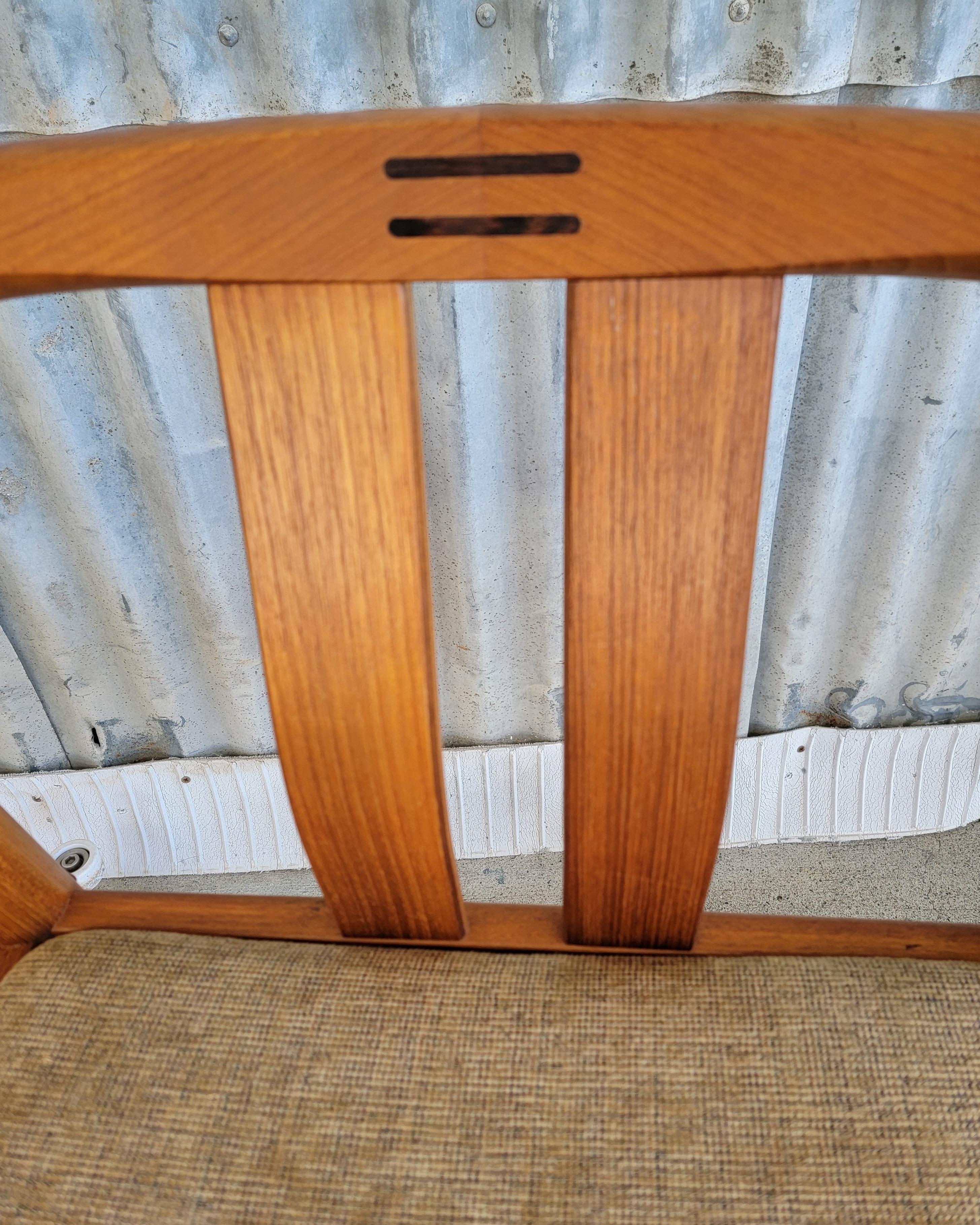 Set 6 Teak Dining Chairs by Hans J. Frydendal for Boltinge 4
