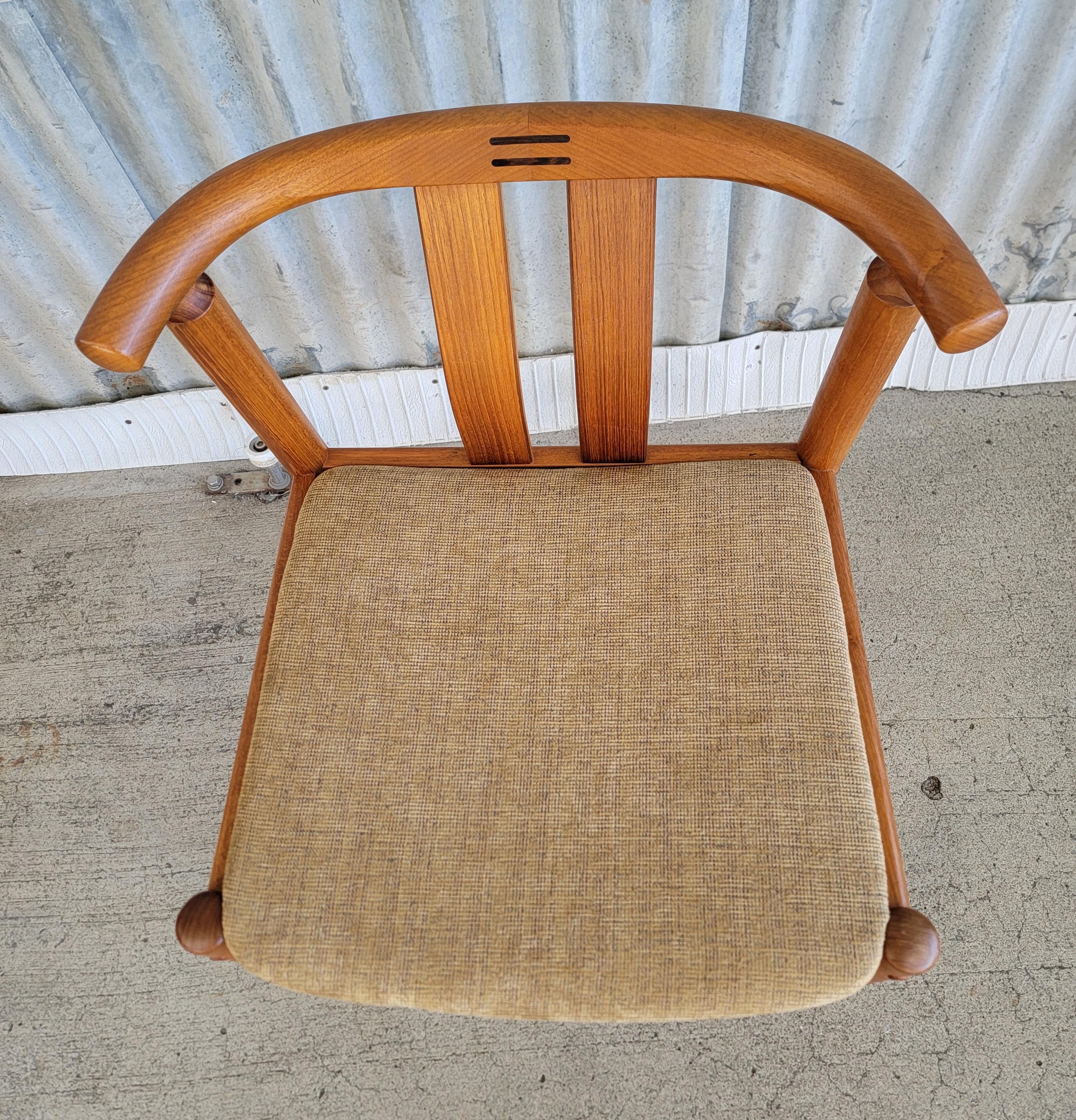 Set 6 Teak Dining Chairs by Hans J. Frydendal for Boltinge 5