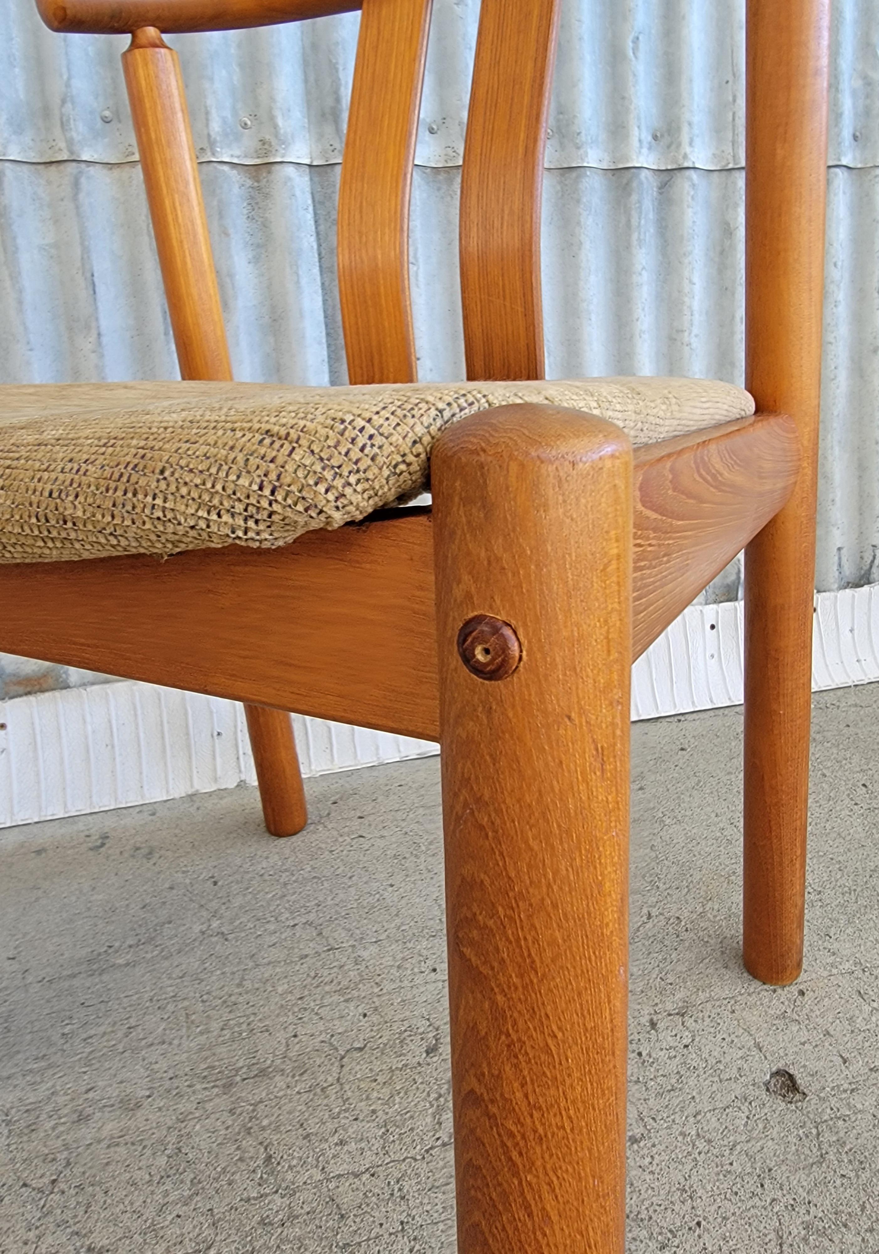 Set 6 Teak Dining Chairs by Hans J. Frydendal for Boltinge 2