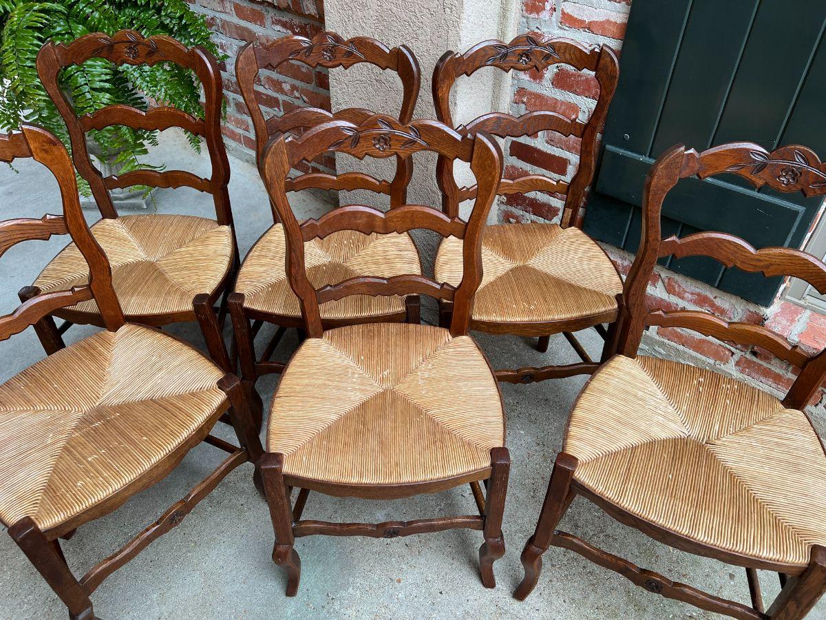 Mid-20th Century Set 6 Vintage French Carved Oak Ladder Back Dining Kitchen Chair Rush Seat