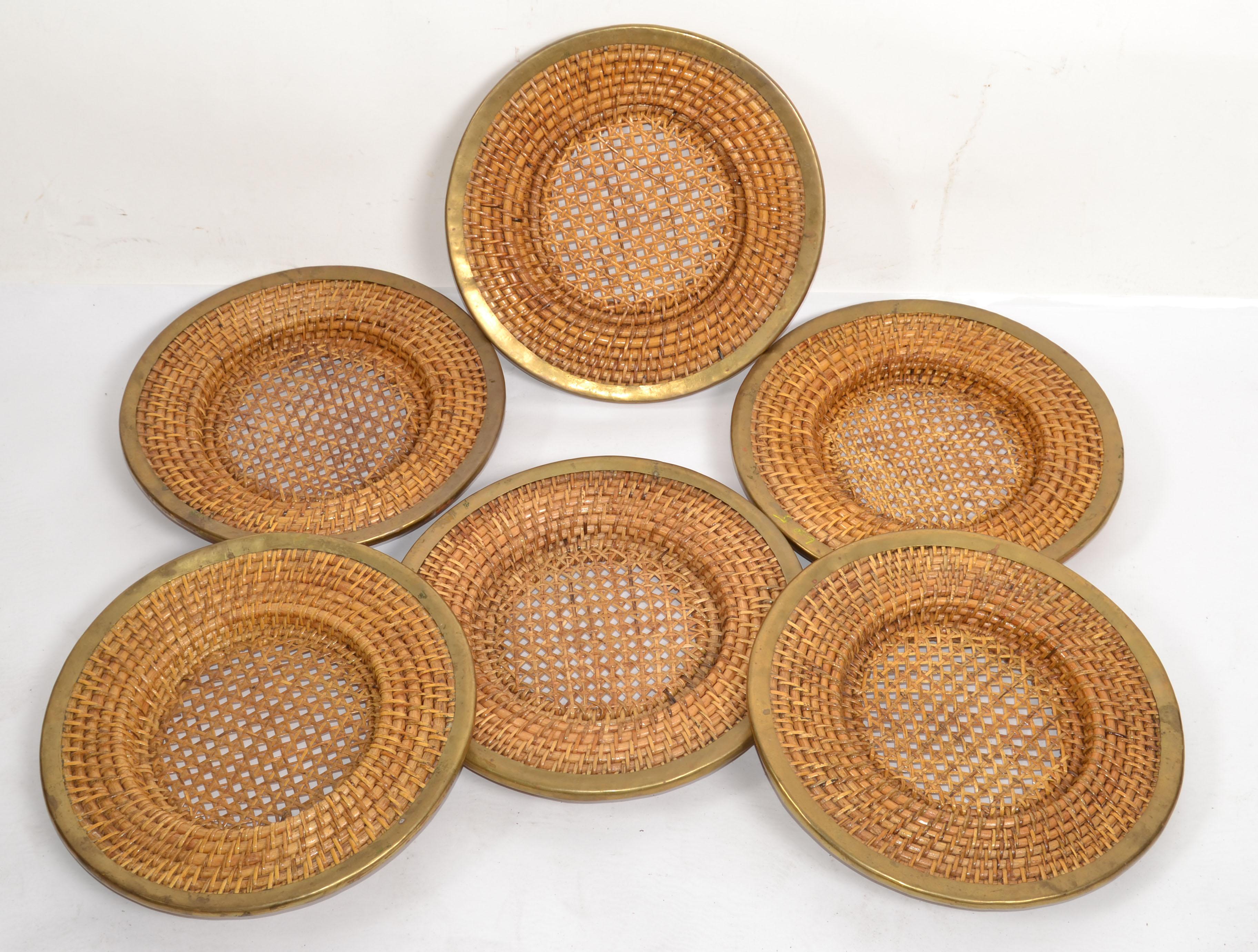Set of 6 Bohemian Chic Mid-Century Modern Round Handwoven Rattan, Wicker, Cane with Brass Detail Place Sets, Dinner Plates, Serveware.
Cane detail in the center. Brass has aged to a warm patina due to History and the edging shows some dings and