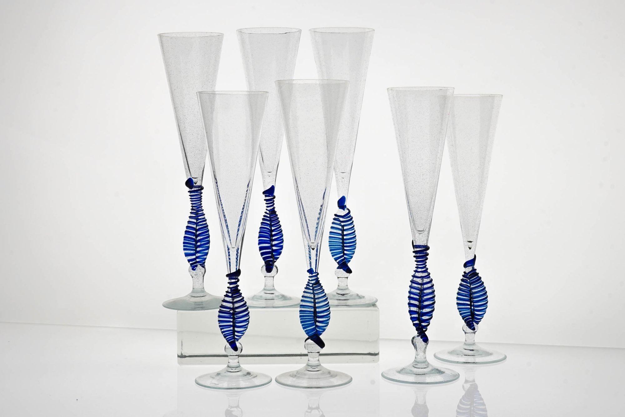 Mid-20th Century Set 7 Cenedese Ballerina Flutes, Cobalt bead and pulegoso Murano Glass, Signed For Sale