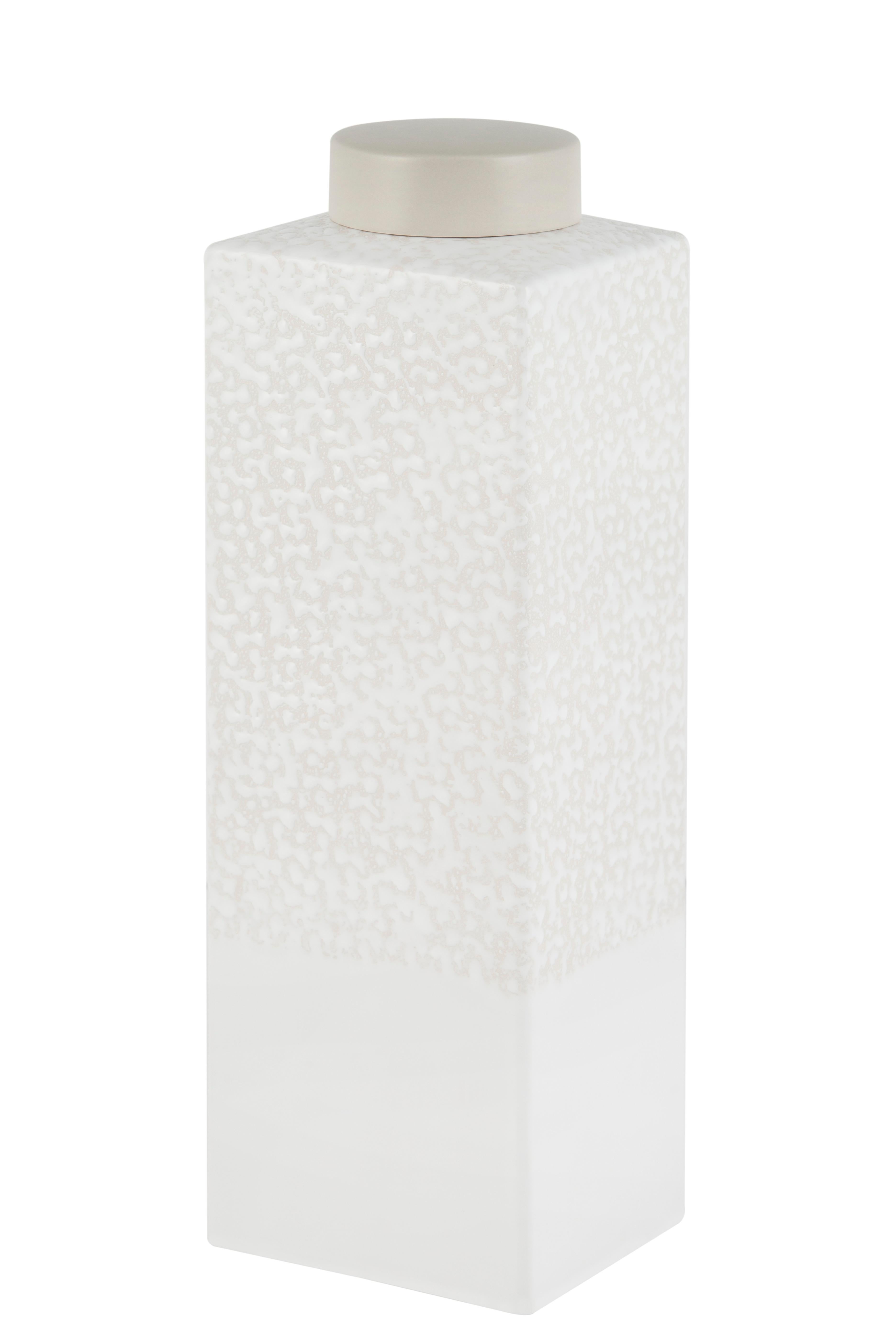 Set/7 Resin and Ceramic Pots & Vases White Gold Handmade Portugal Lusitanus Home In New Condition For Sale In Lisboa, PT